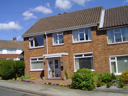 58A, Laburnam Crescent, Northampton photo 2