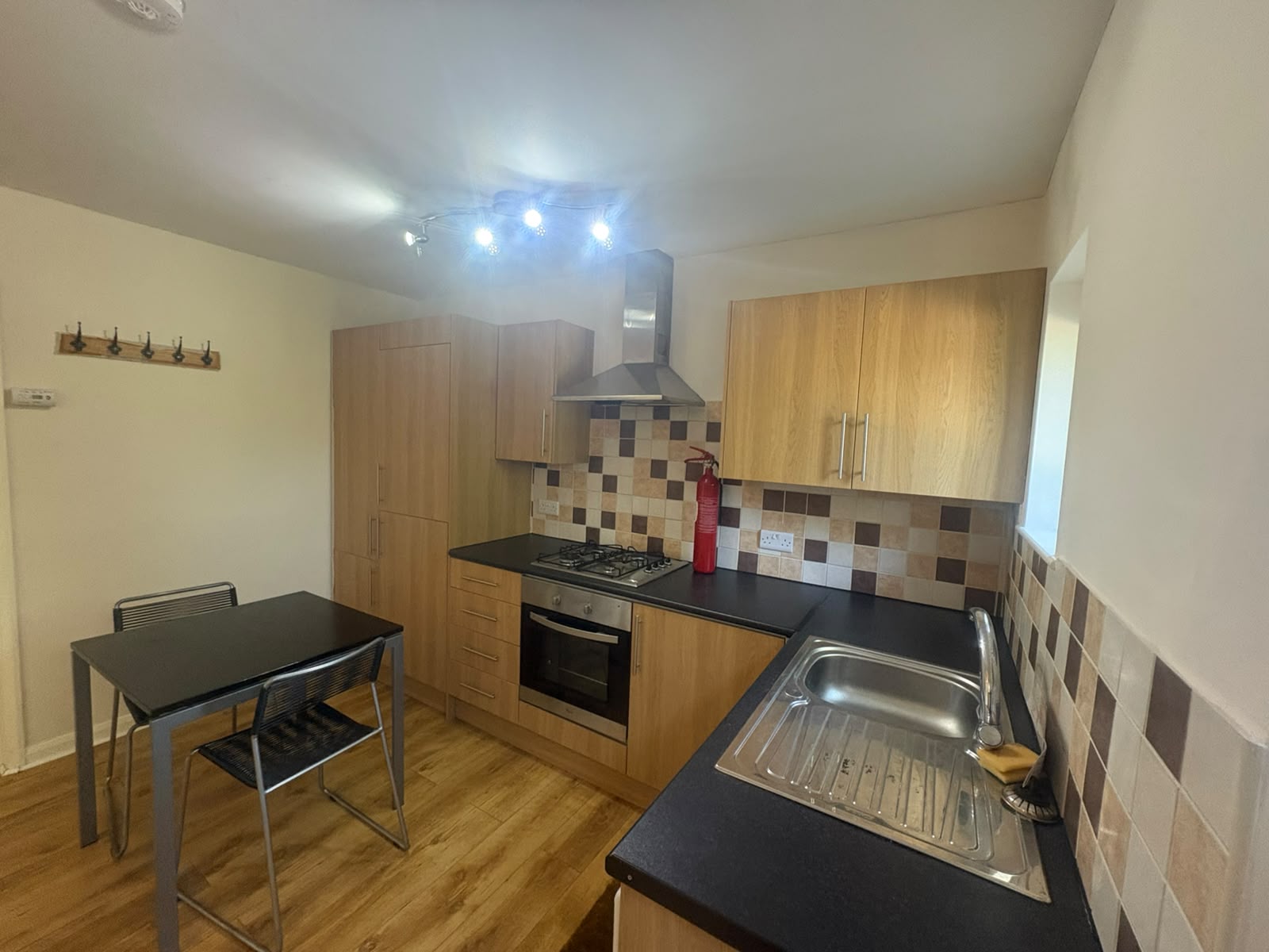 477 Buxton Road, Buxton Road, Stockport photo 5