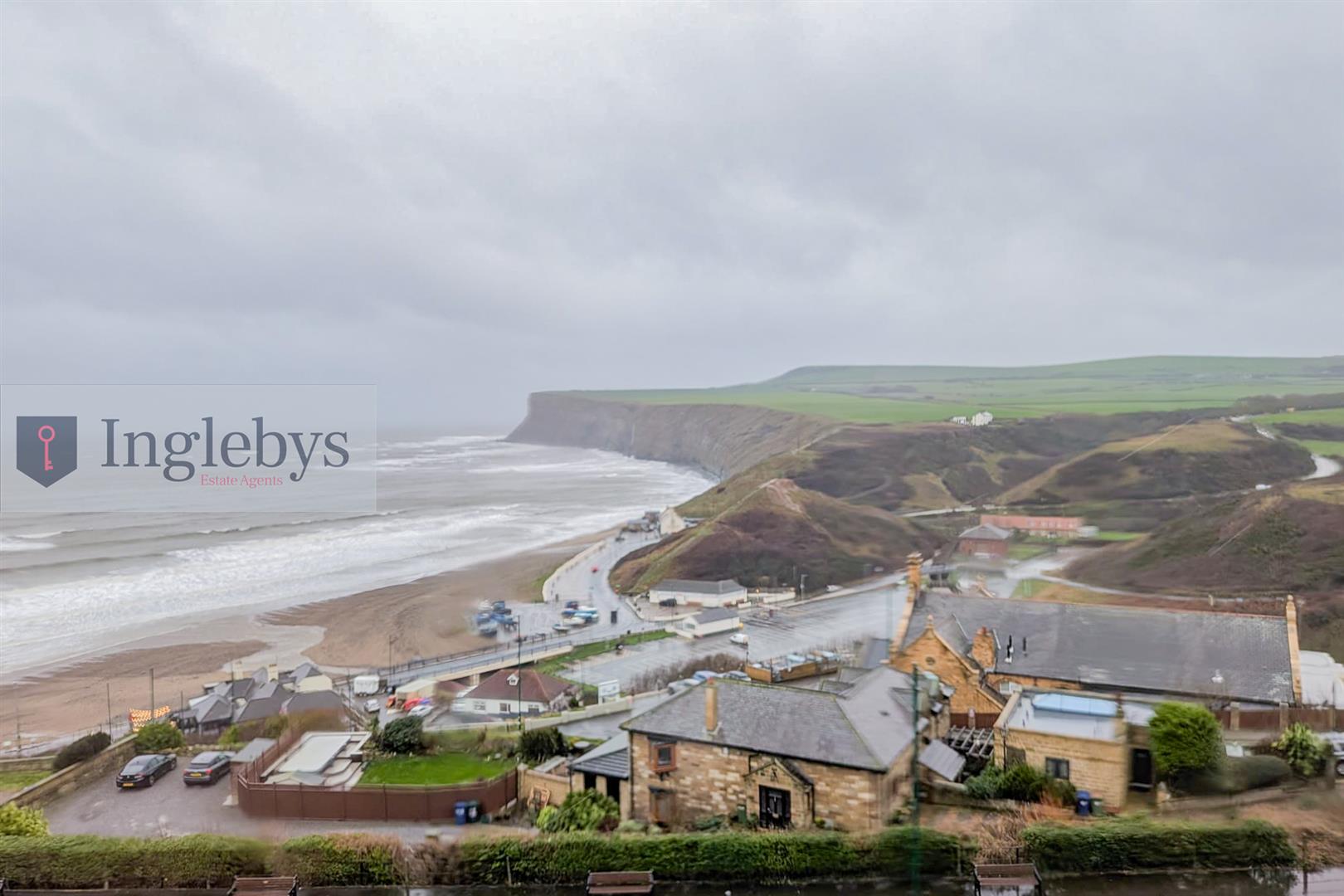 Flat 4, 15, Marine Parade, Saltburn By The Sea photo 4