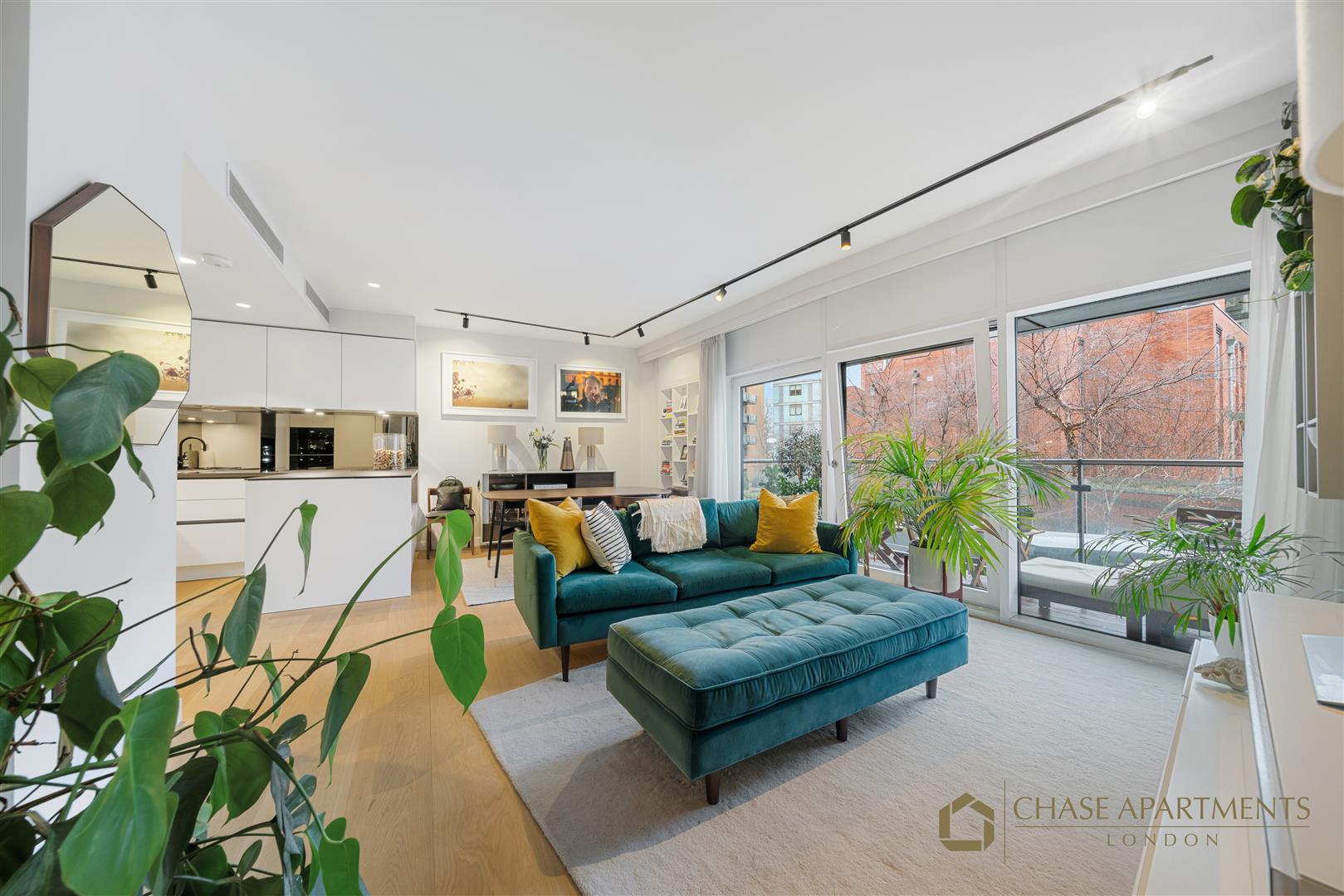 2 bedroom flat for sale 0