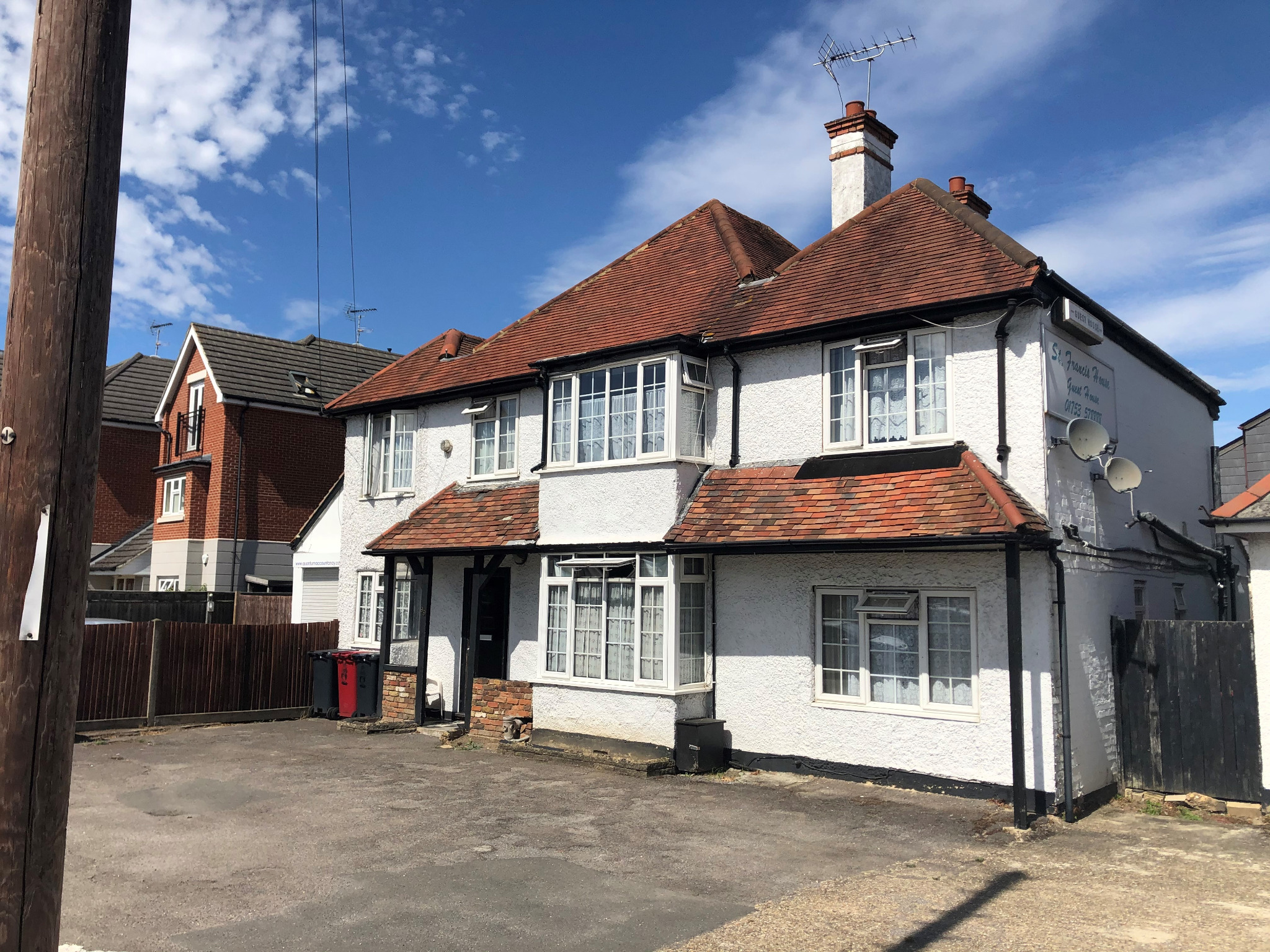 13 bedroom detached house for sale in London Road, Langley, Slough SL3