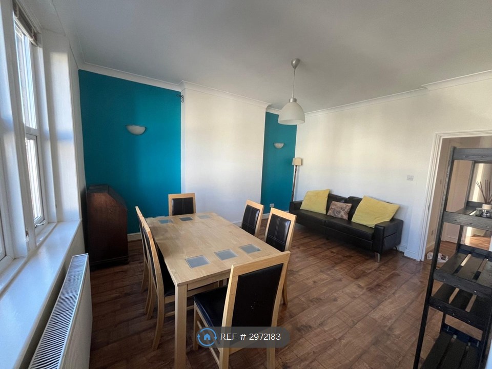 Turnpike Lane, First Floor Flat, Turnpike Lane photo 2