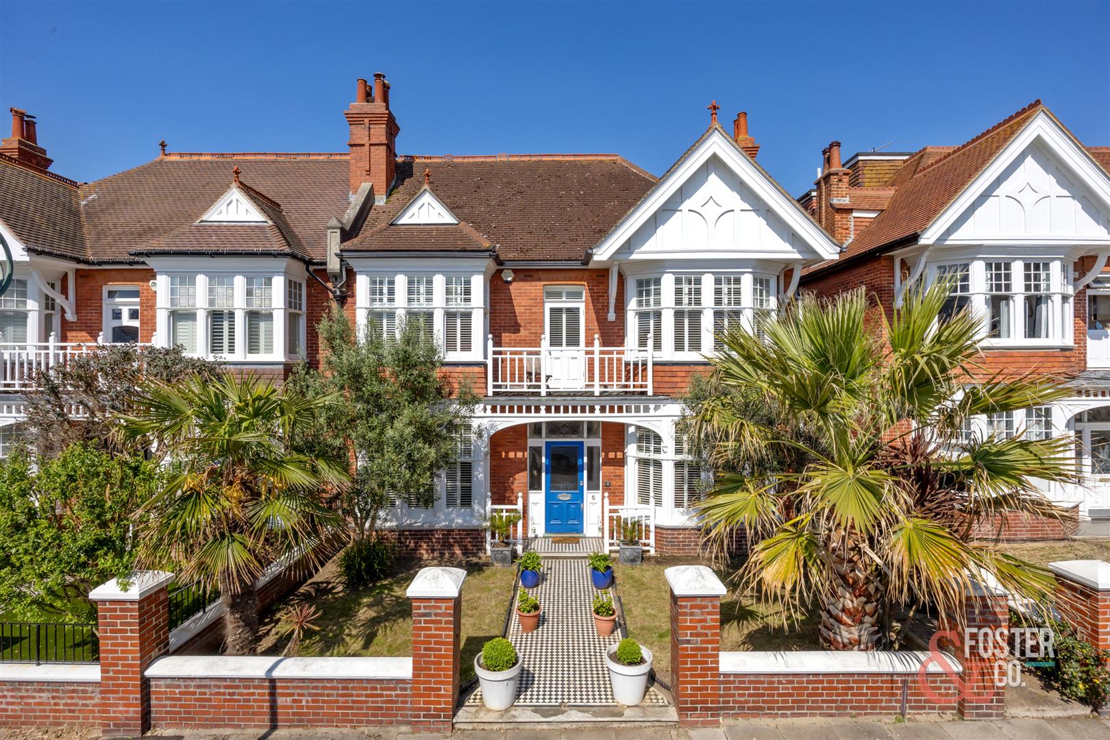 6 bedroom property for sale 0