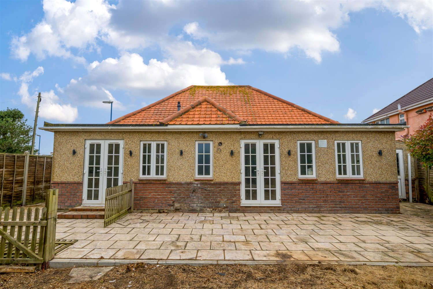 Photos of 24 Woodland Road, Selsey, West Sussex PO20 65301749