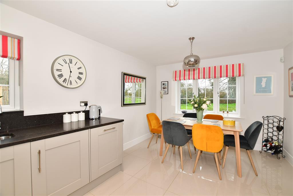 Photos of The Cobbs, Sutton Valence, Maidstone, Kent ME17 64250040