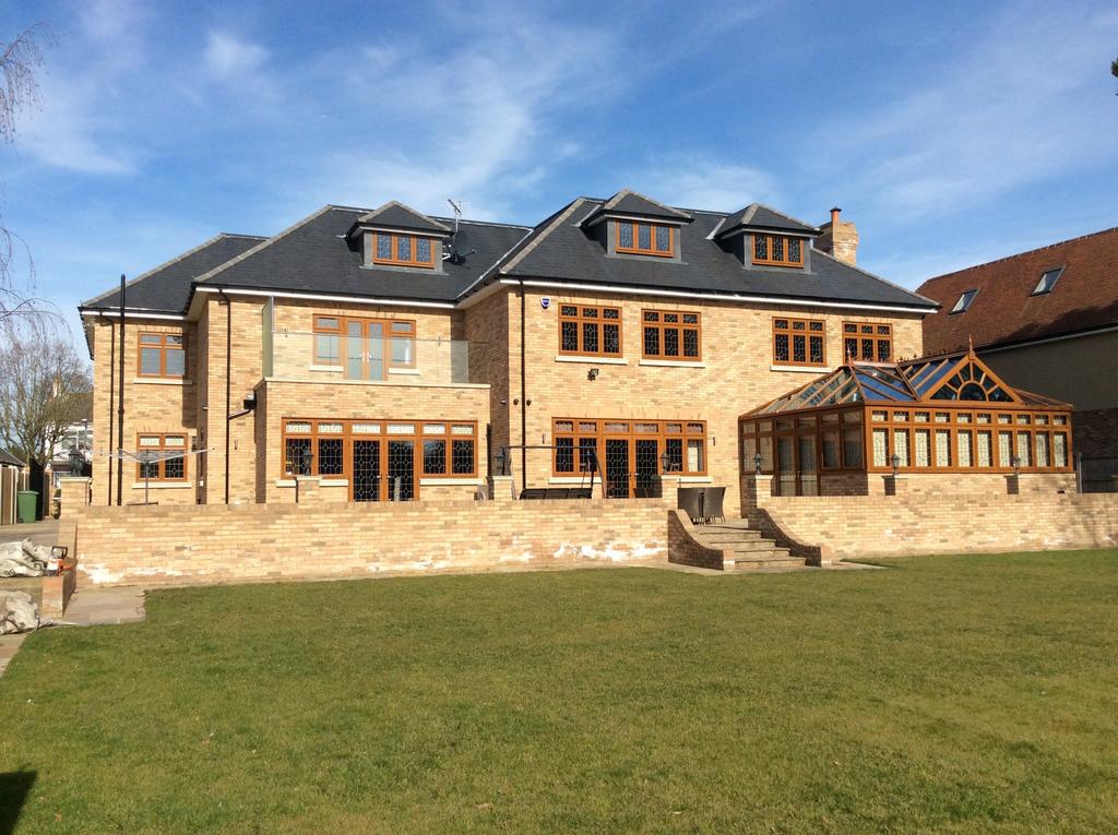 10 bedroom detached house for sale in Parkstone Avenue, Emerson ... 10 bedroom detached house for sale in Parkstone Avenue, Emerson ...