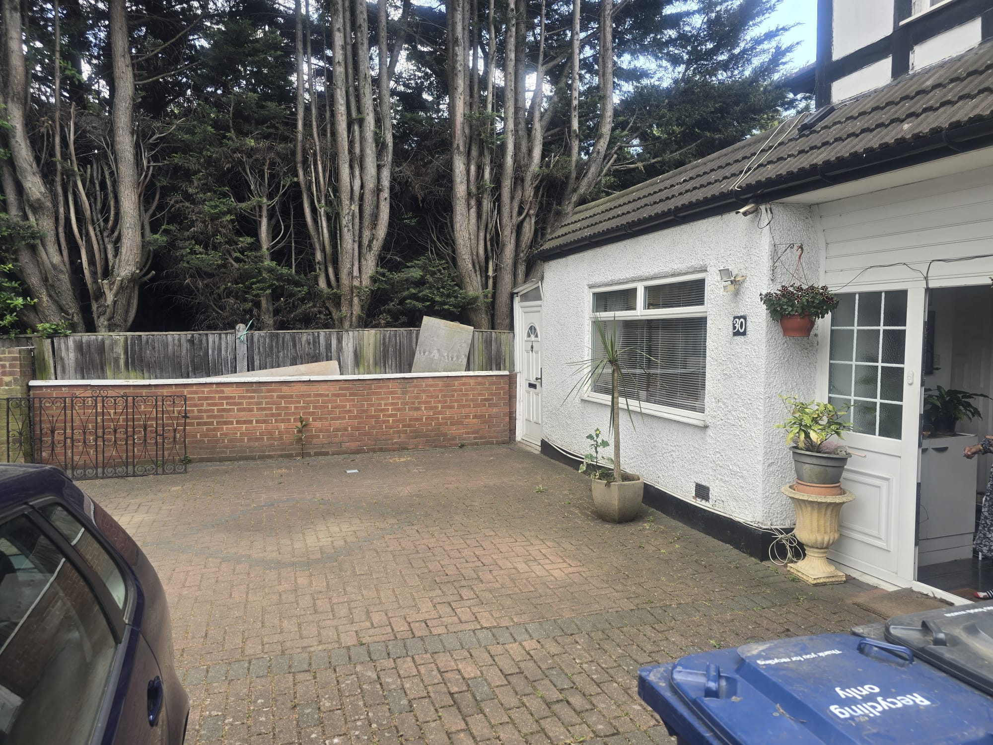 7 bedroom detached house for sale 0