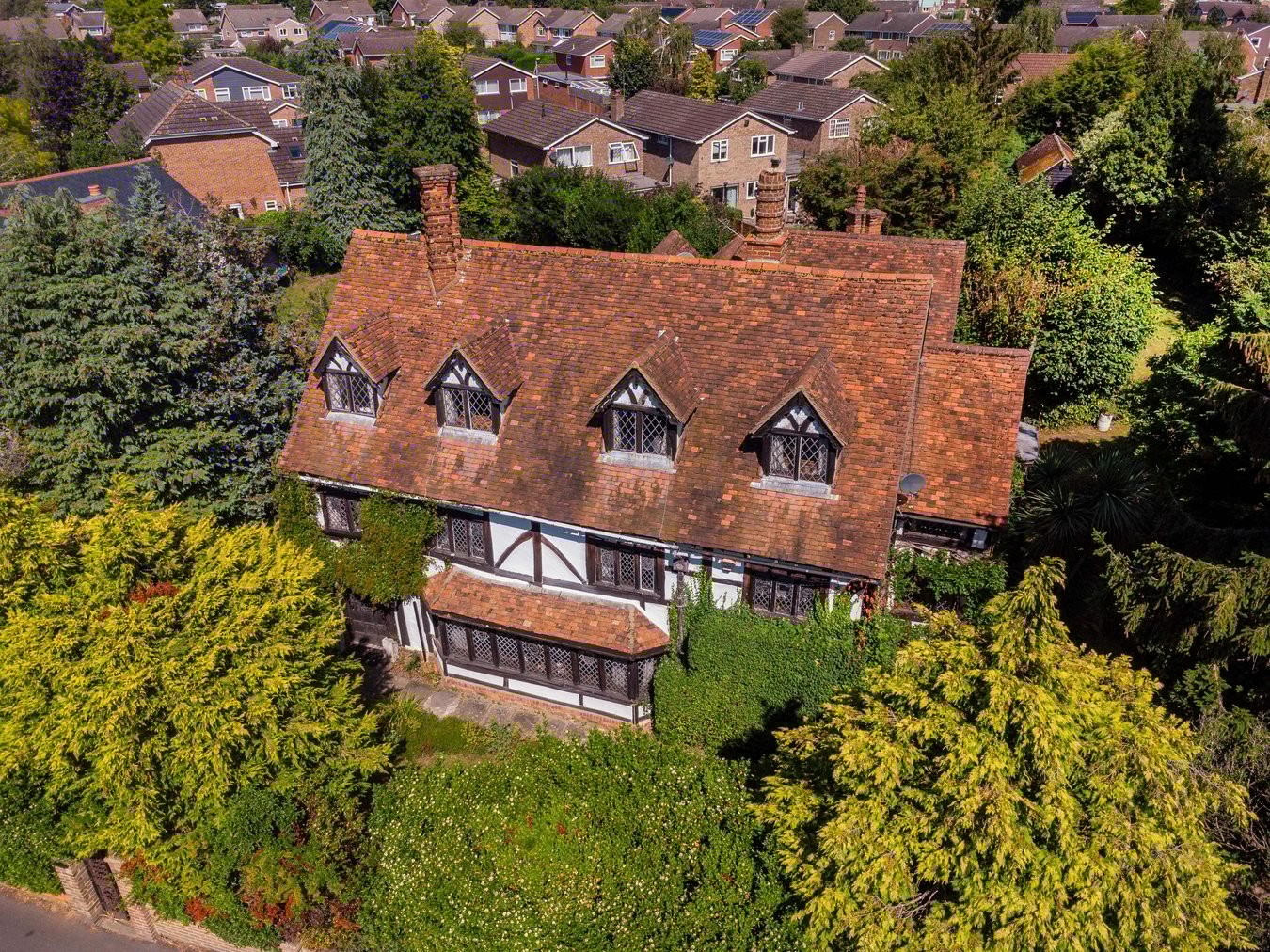 7 bedroom detached house for sale 0