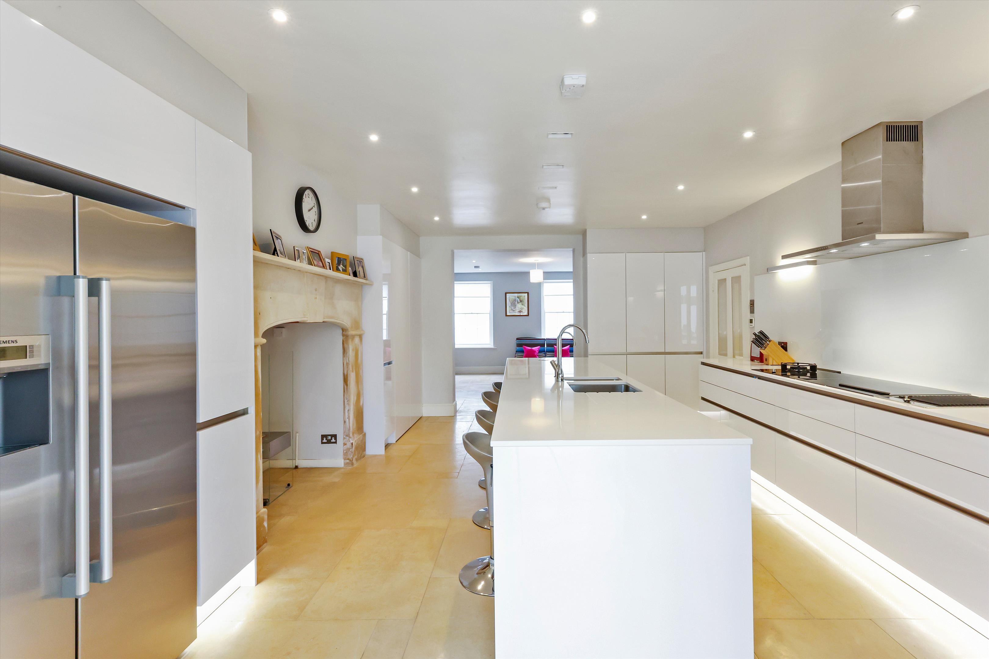 5 bedroom terraced house for sale 0