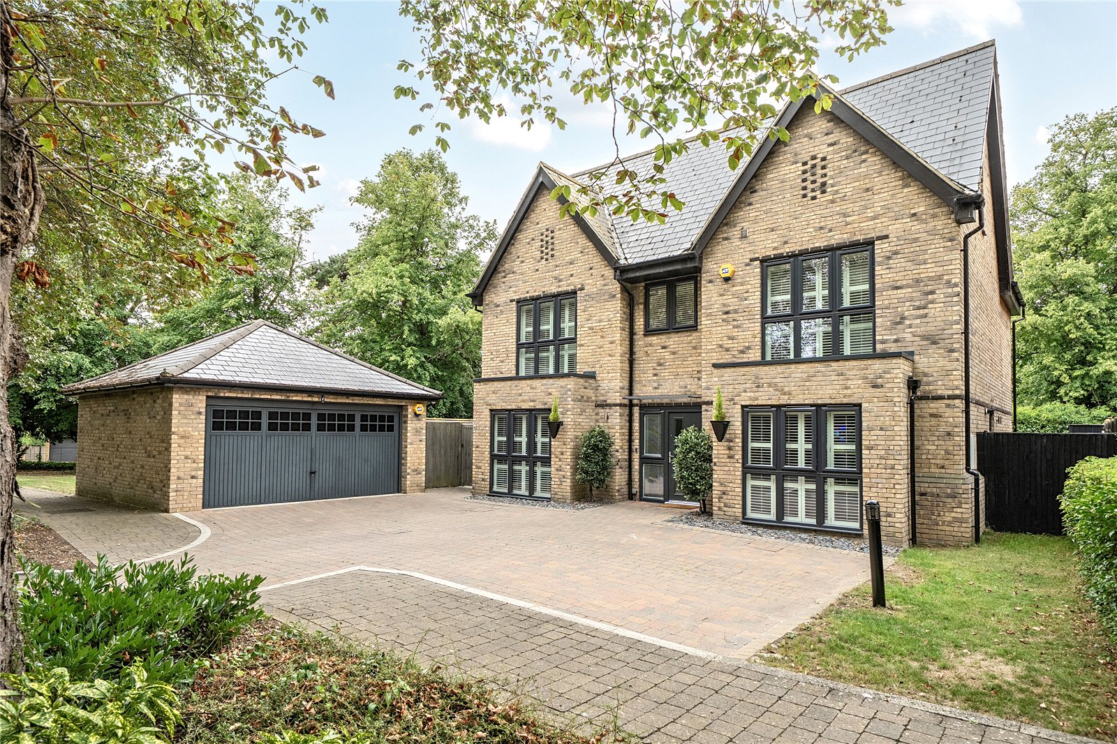 5-bed detached on 1, Gables Close, Peterborough, £800,000