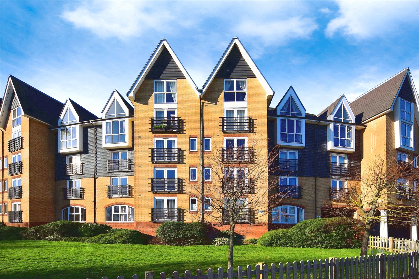 Flat 136, Scotney Gardens,, St. Peters Street, Kent photo 4