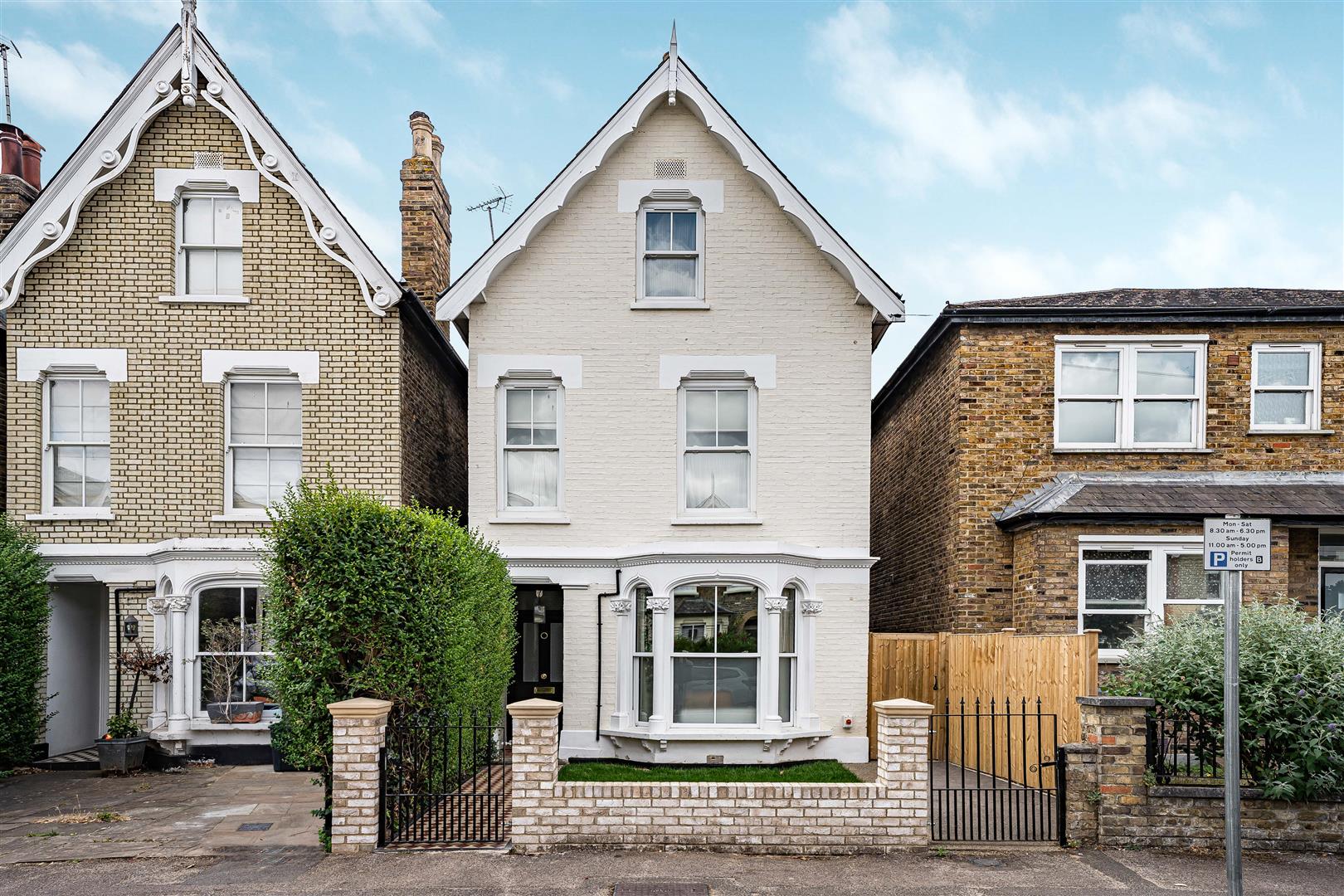 58, Gibbon Road, Kingston Upon Thames photo 2