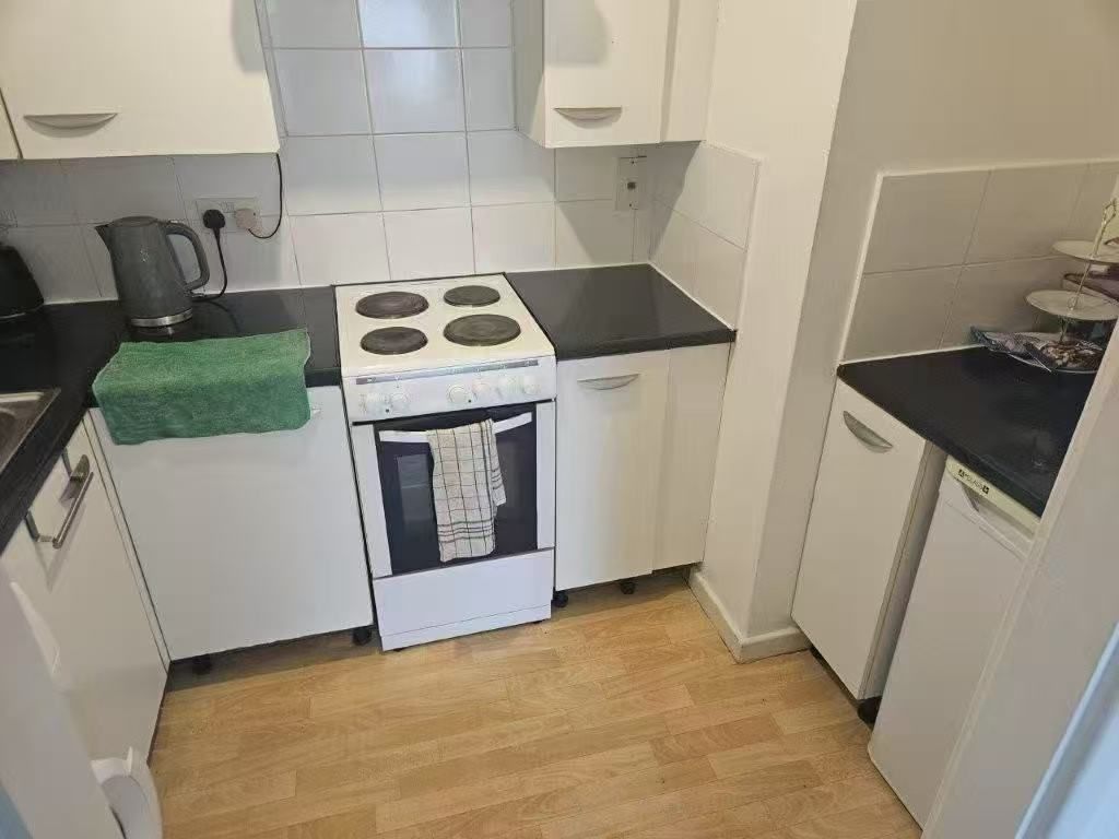 Bramley Court,49 Park road,, Barnet photo 5