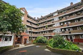 Lawrence Close, London photo 4