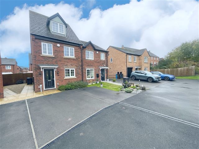 3-bed house on 6, Winder Avenue Halfway, Sheffield, £270,000