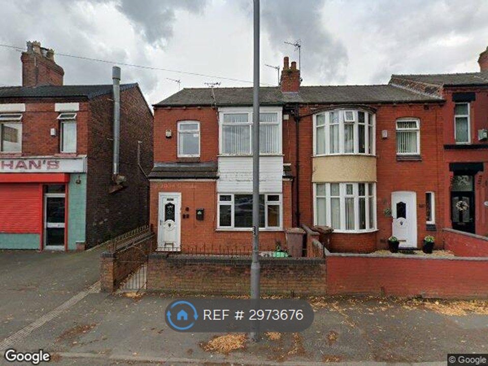 A Knowsley Road, St Helens photo 2