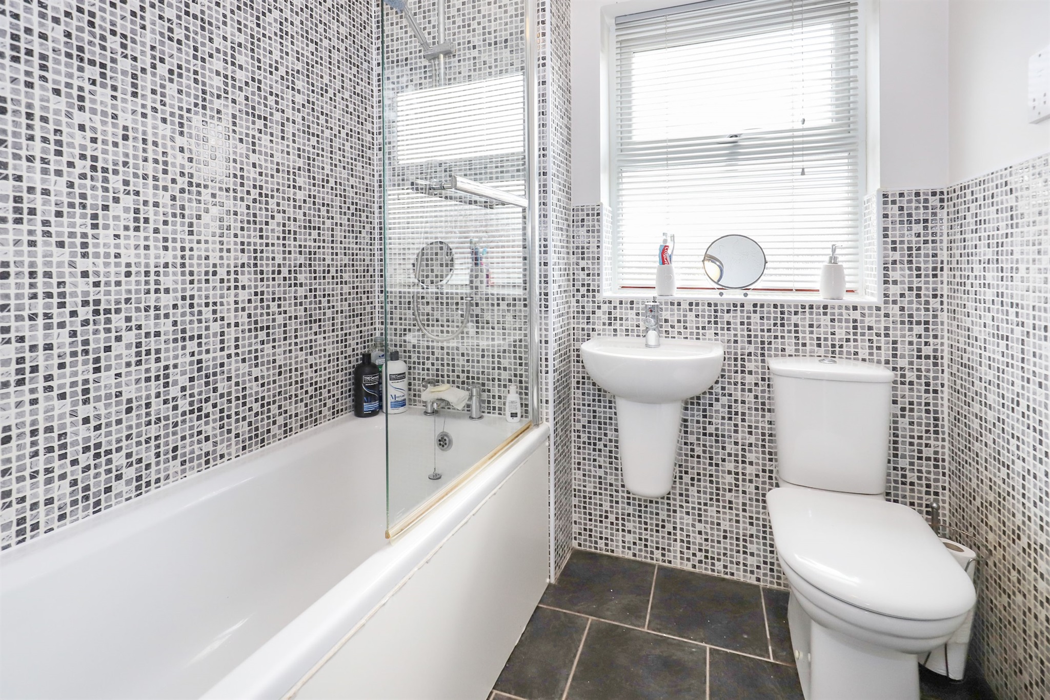 Photos of Yale Drive, Wednesfield, Wolverhampton WV11 56907168 Zoopla