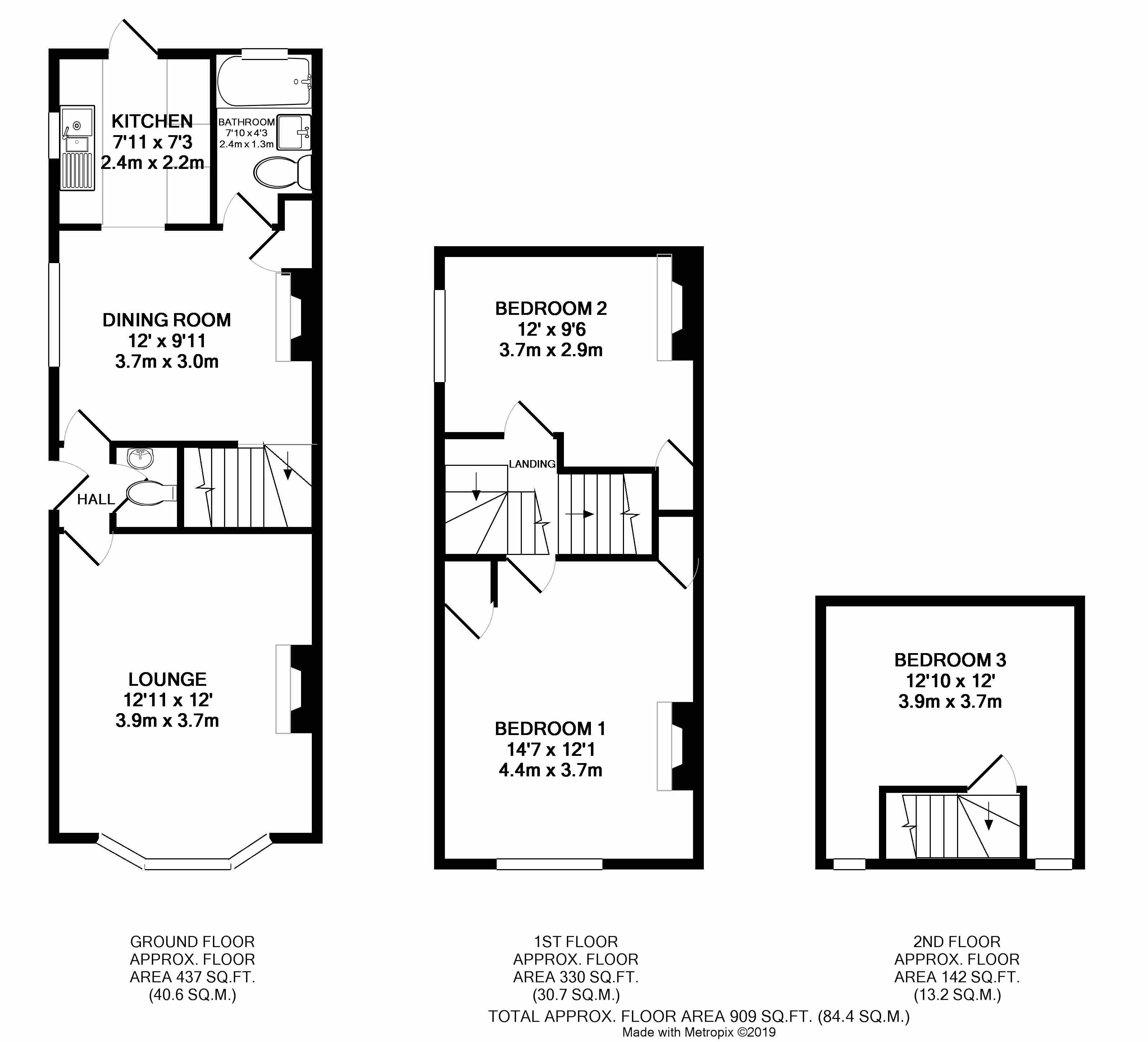 3 Bedrooms Semi-detached house for sale in Courtwick Lane, Wick, Littlehampton BN17