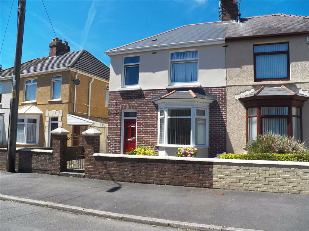 Free property report 42 Coedcae Road, Llanelli, SA15 1HZ Chimnie