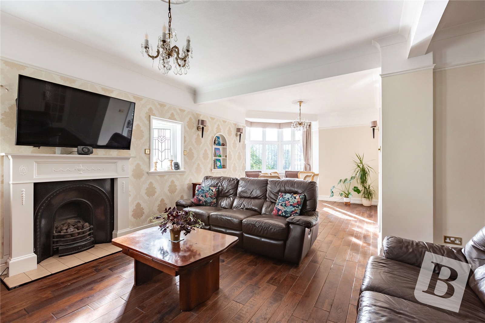 4 bedroom bungalow for sale 0