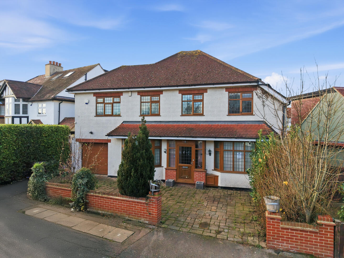 4 bedroom detached house for sale 0