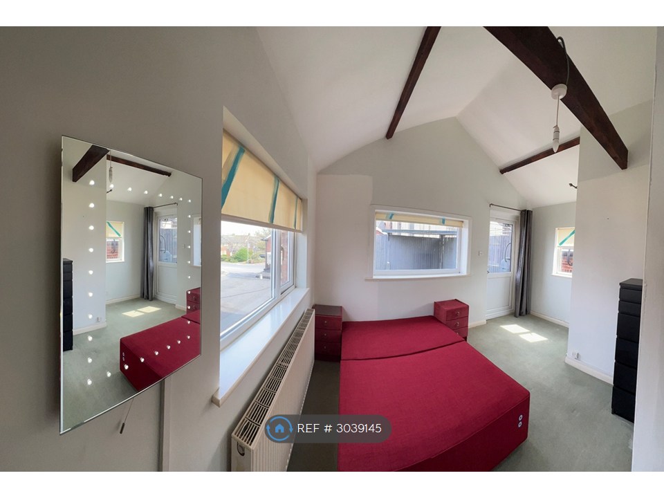 Priory Grove, Tonbridge photo 4