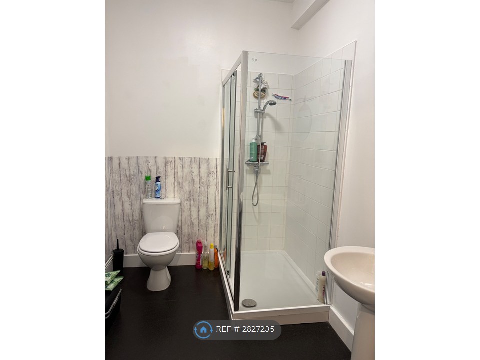 Flat, A Middlewood Road Hillsborough, Sheffield photo 5