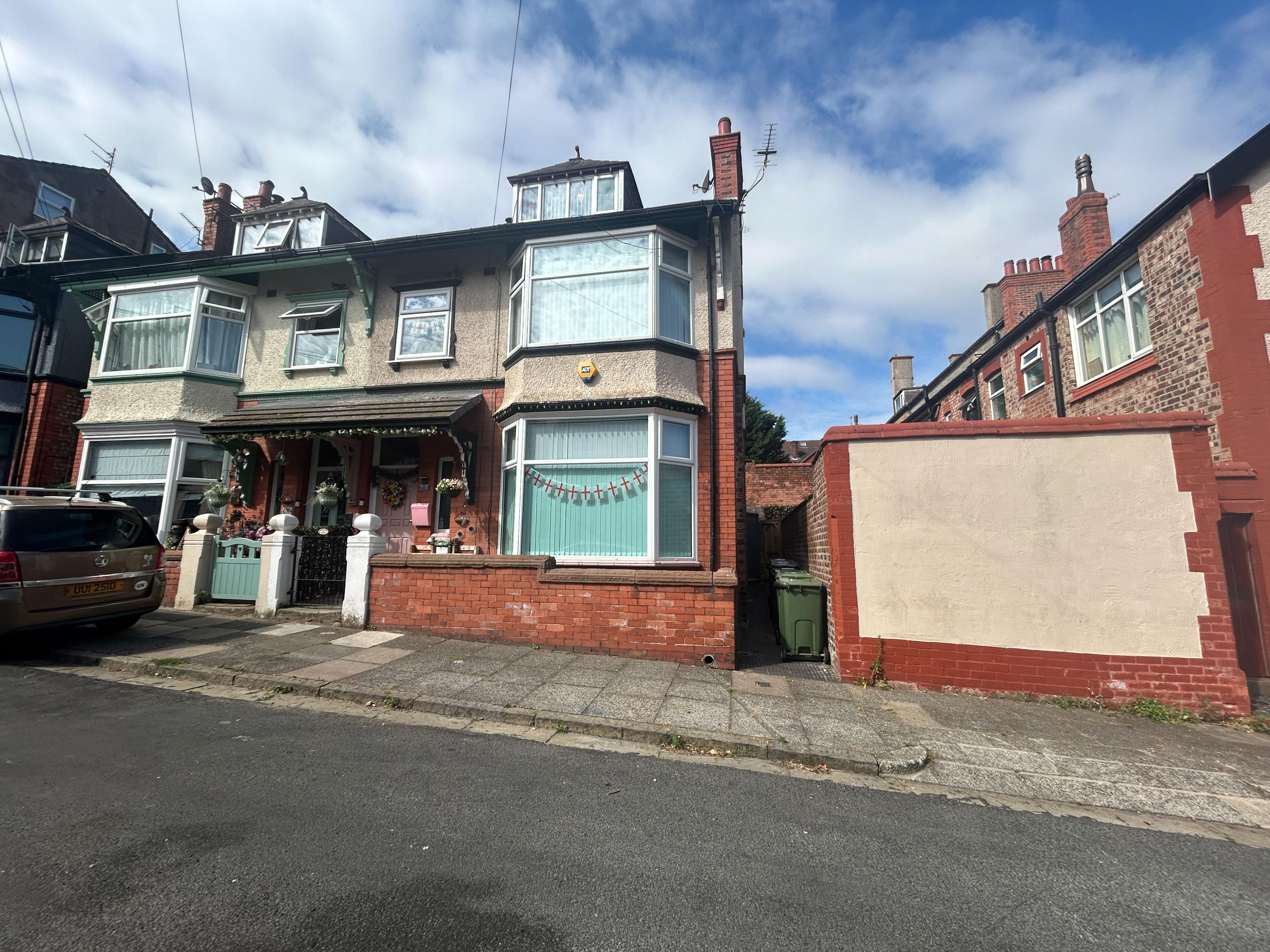 2, Gayton Avenue, Wallasey photo 4