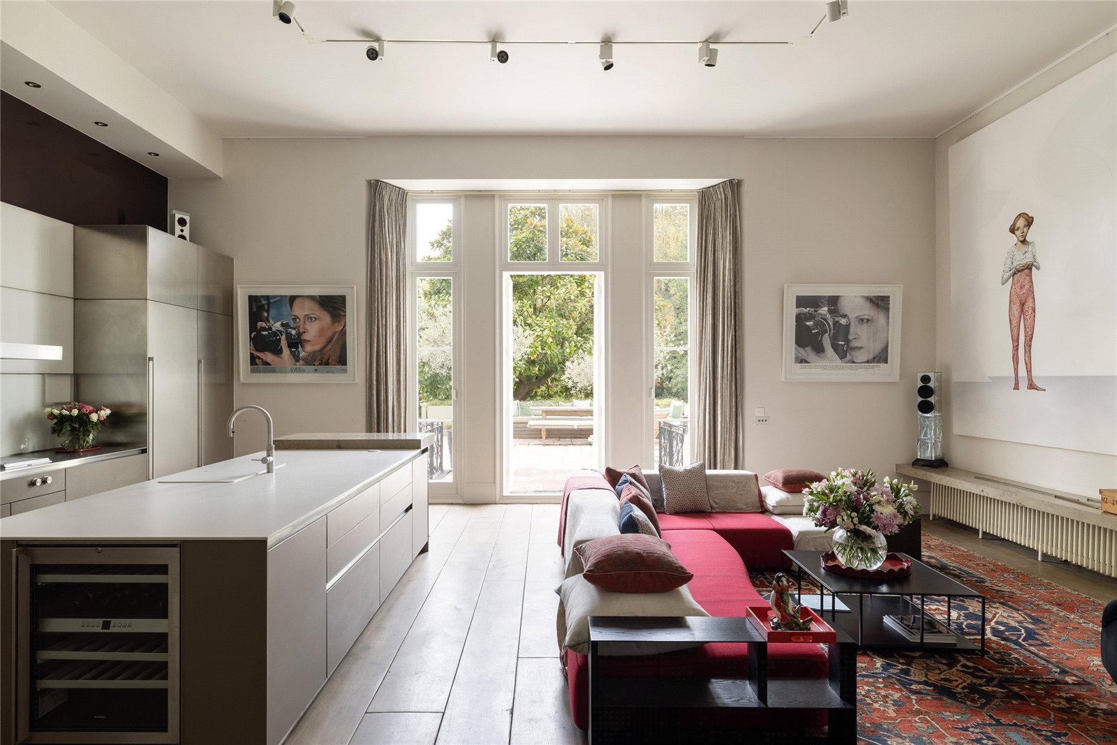 5 bedroom flat for sale 0