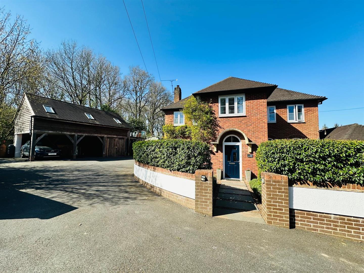 5-bed detached on Old Beech House, 35, Tidcombe Lane, Tiverton, £999,999