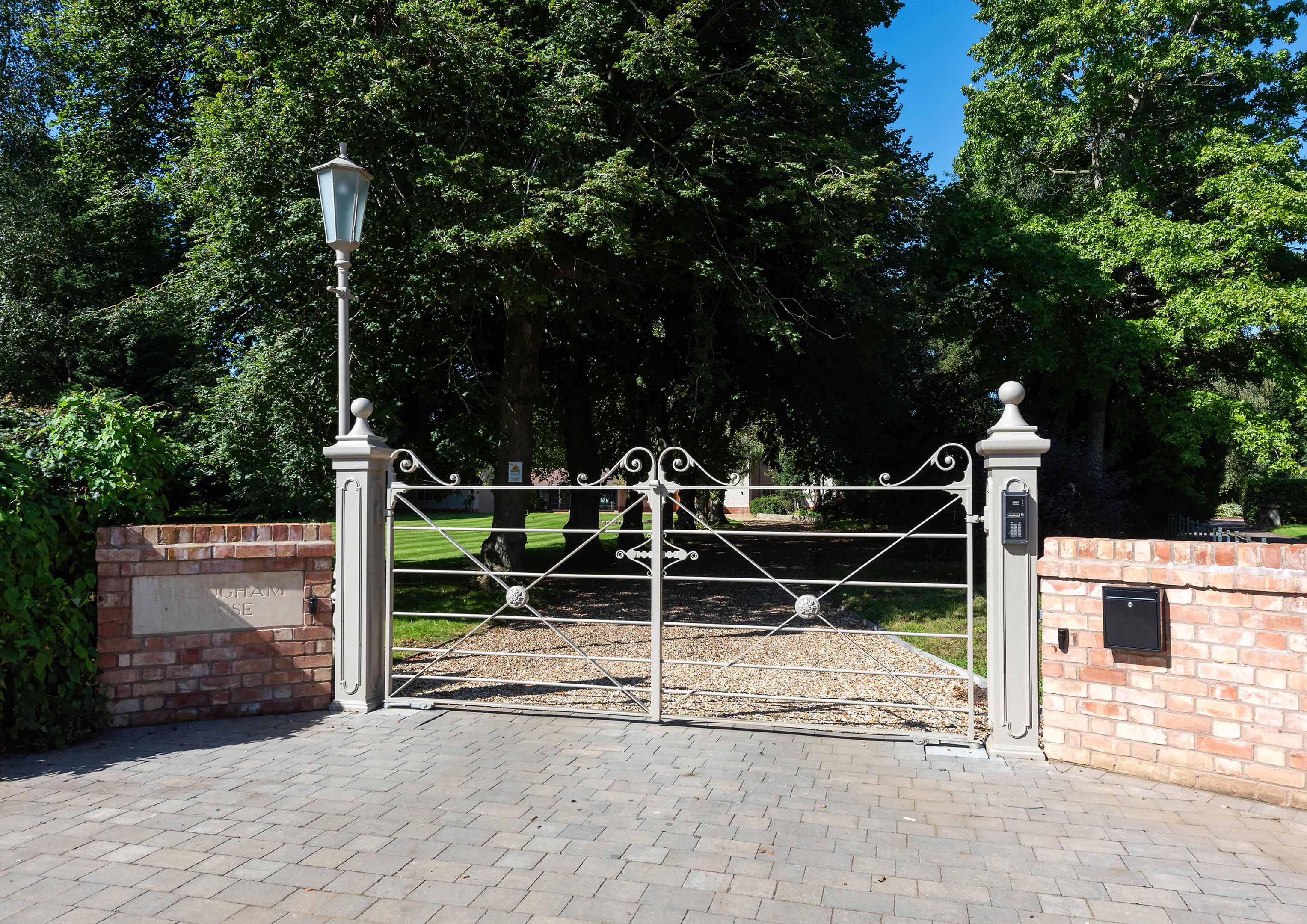 Photos of Birlingham, Pershore, Worcestershire WR10 67508301 PrimeLocation