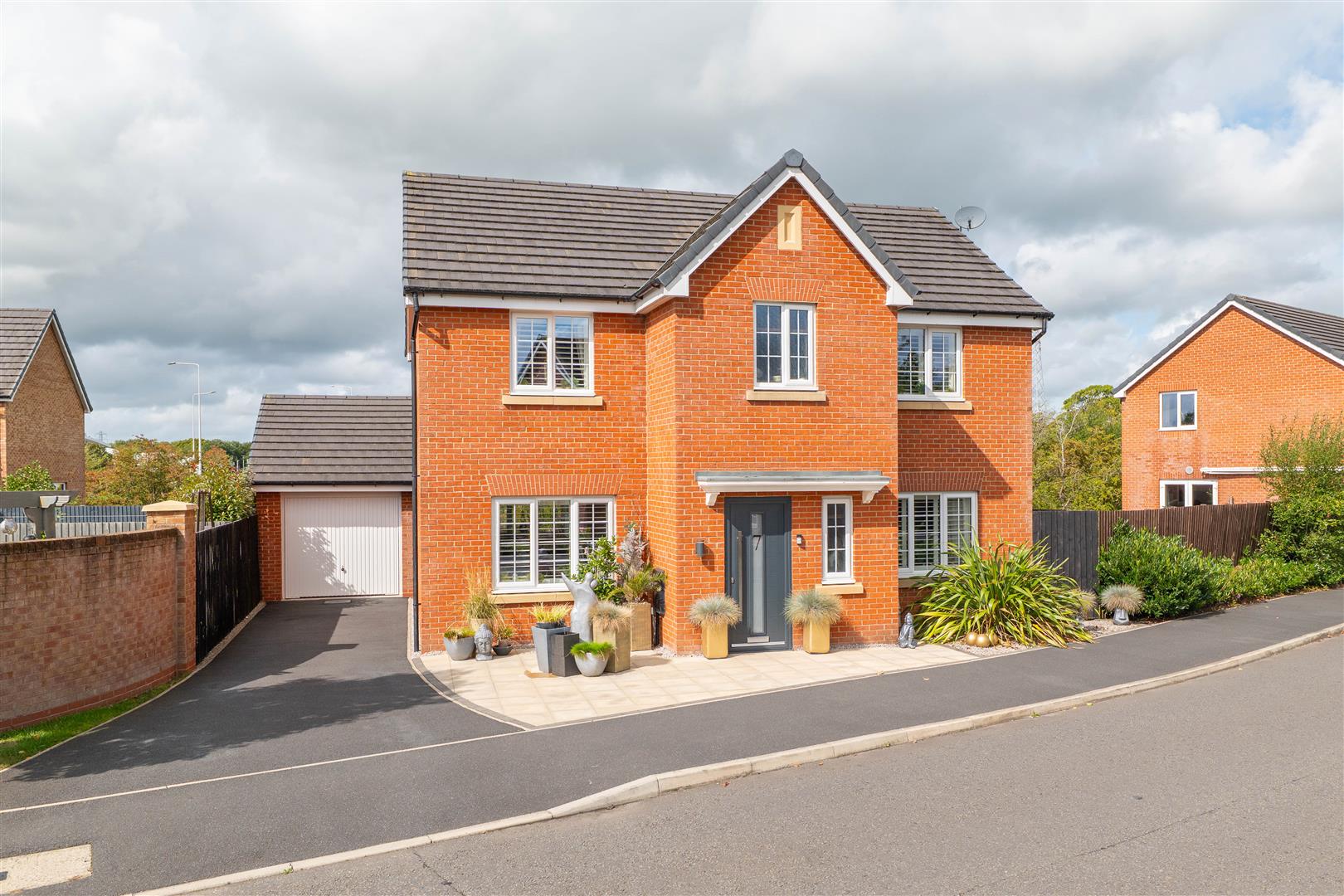 7, Goldfinch Drive, Preston photo 3