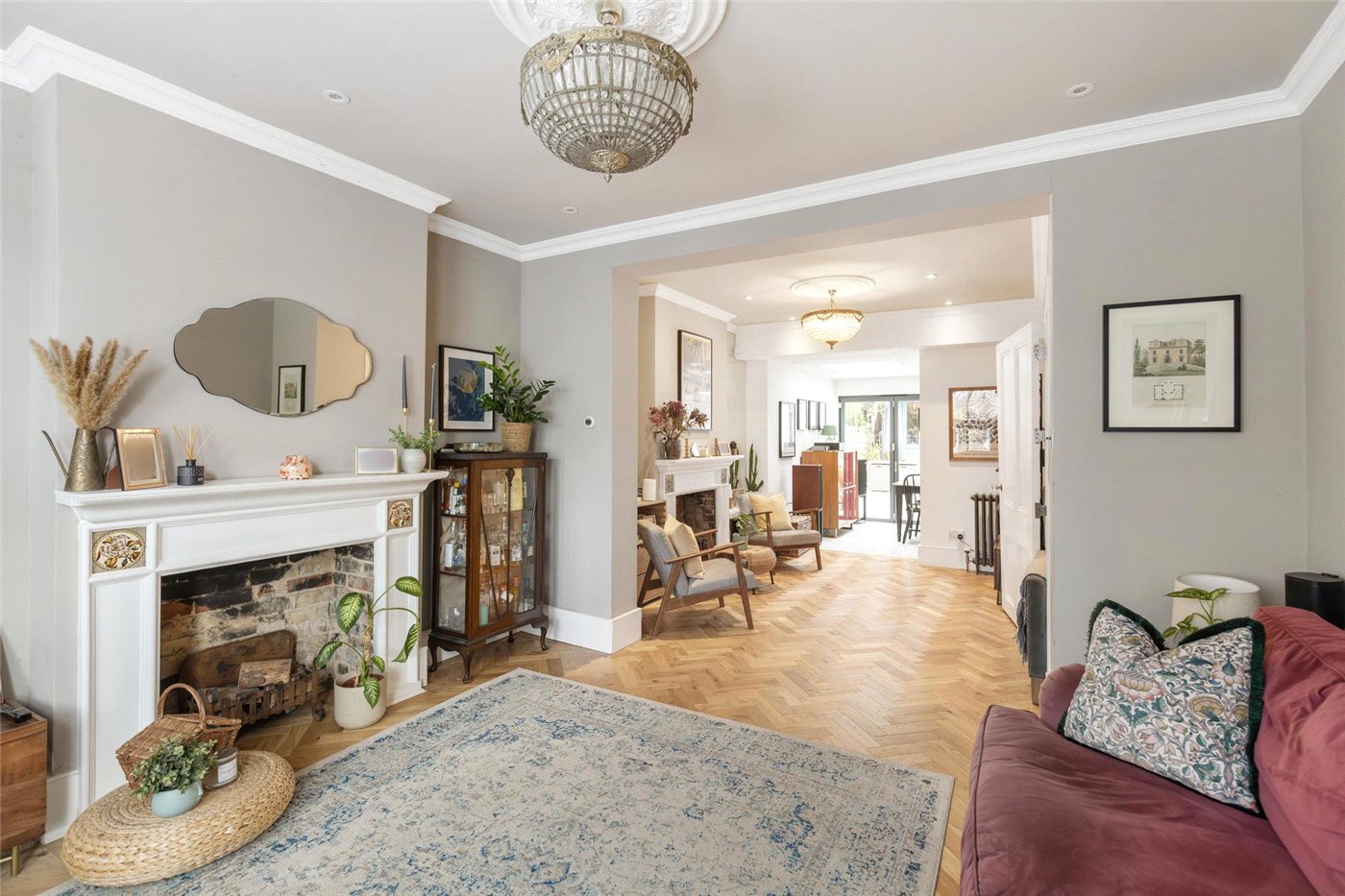 5 bedroom semi-detached house for sale 0