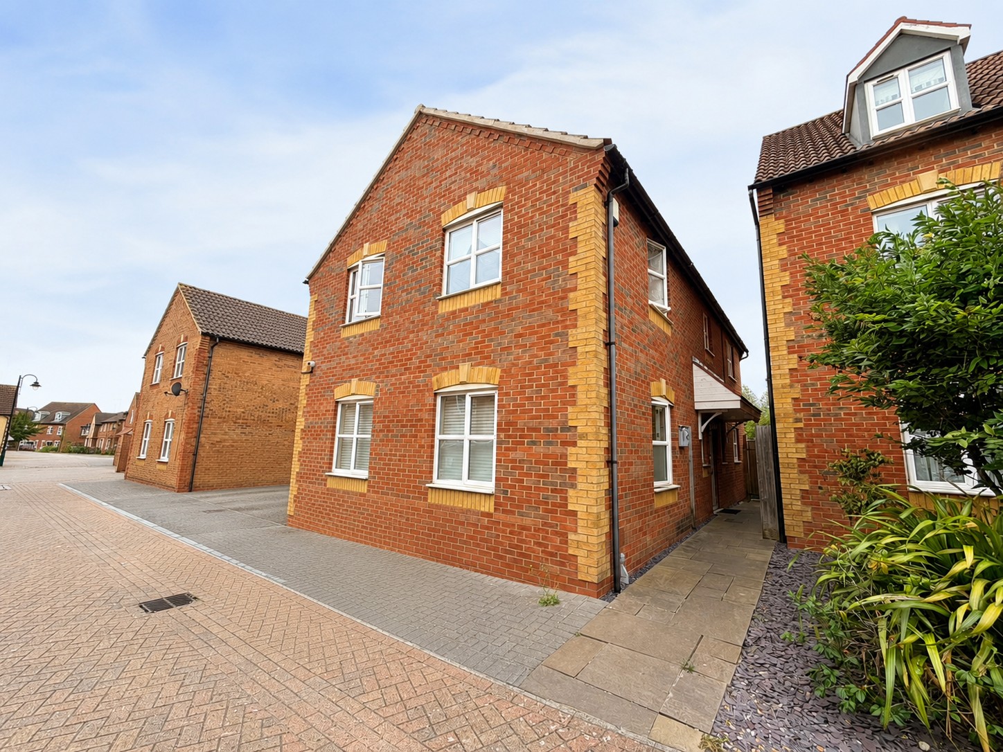 40, Evergreen Drive, Peterborough photo 4