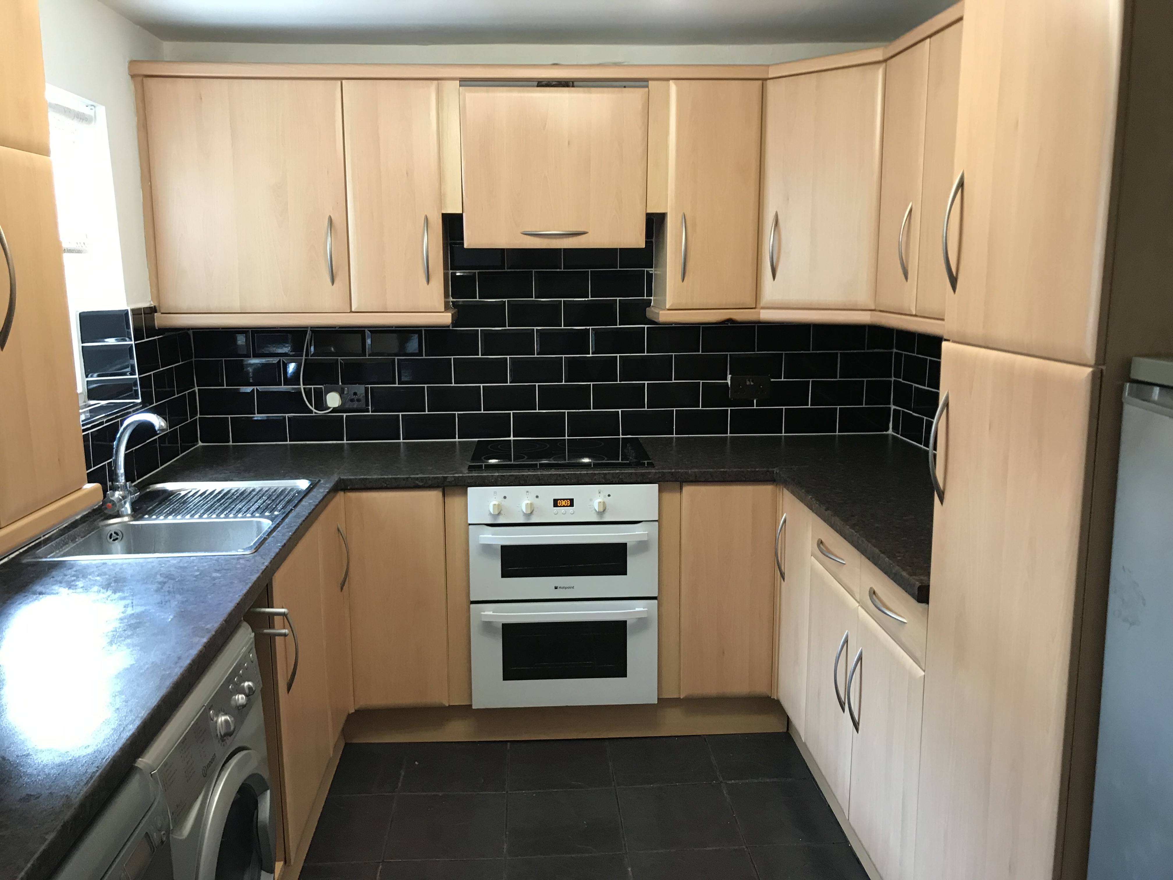 12, Bernard Street, Swansea photo 4