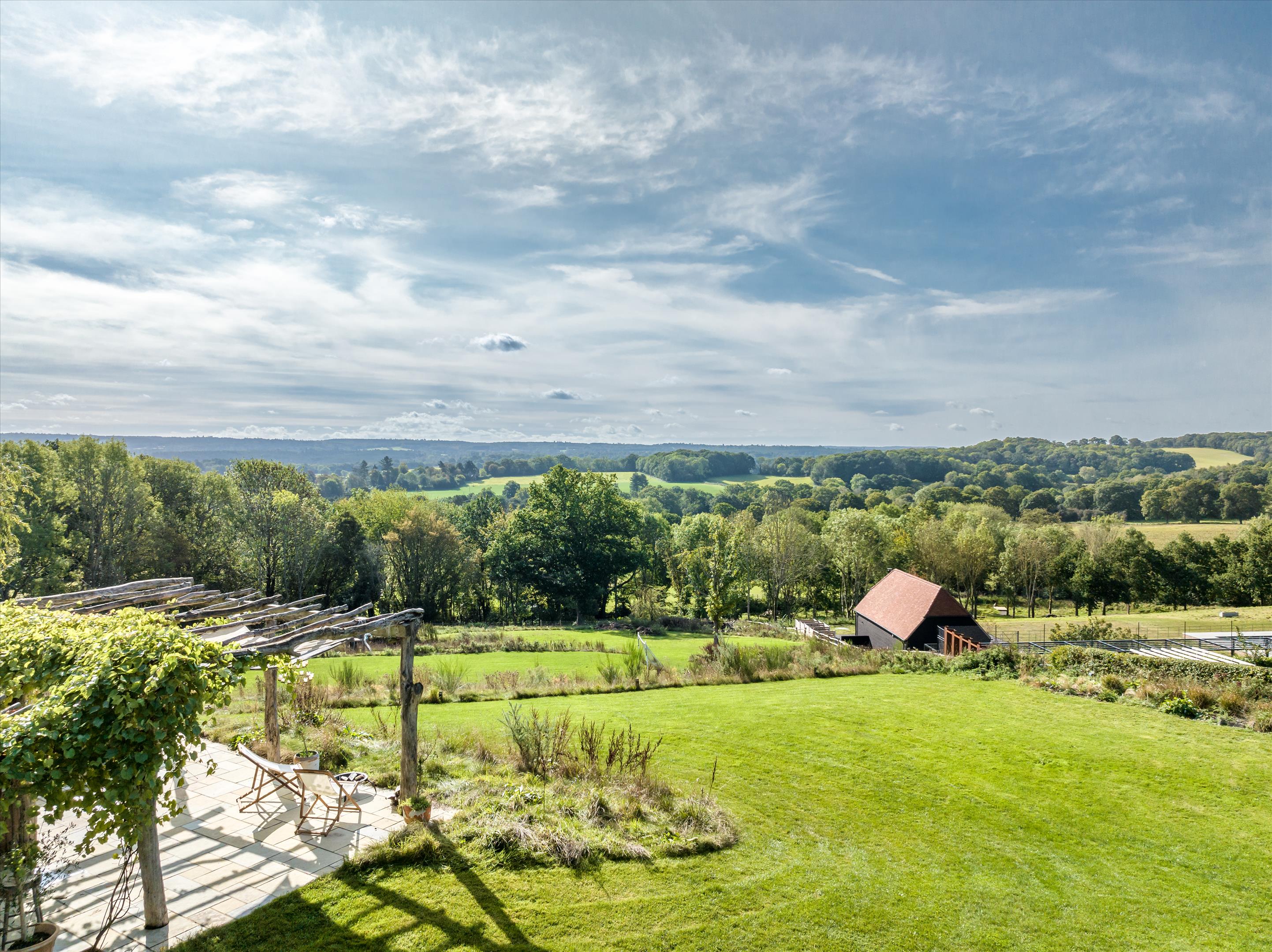 Photos of Summerfield Lane, Frensham, Farnham, Surrey GU10. 65771909