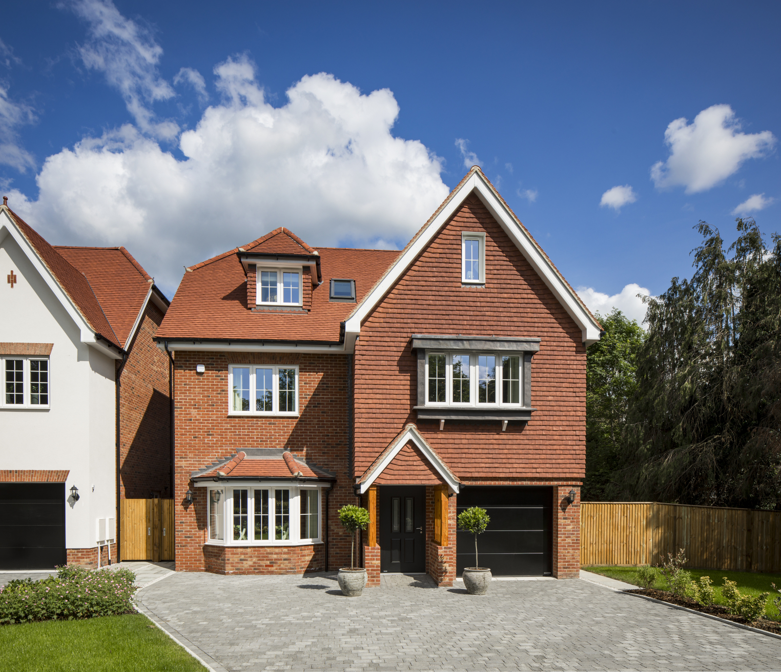 5 bedroom detached new house for sale 0