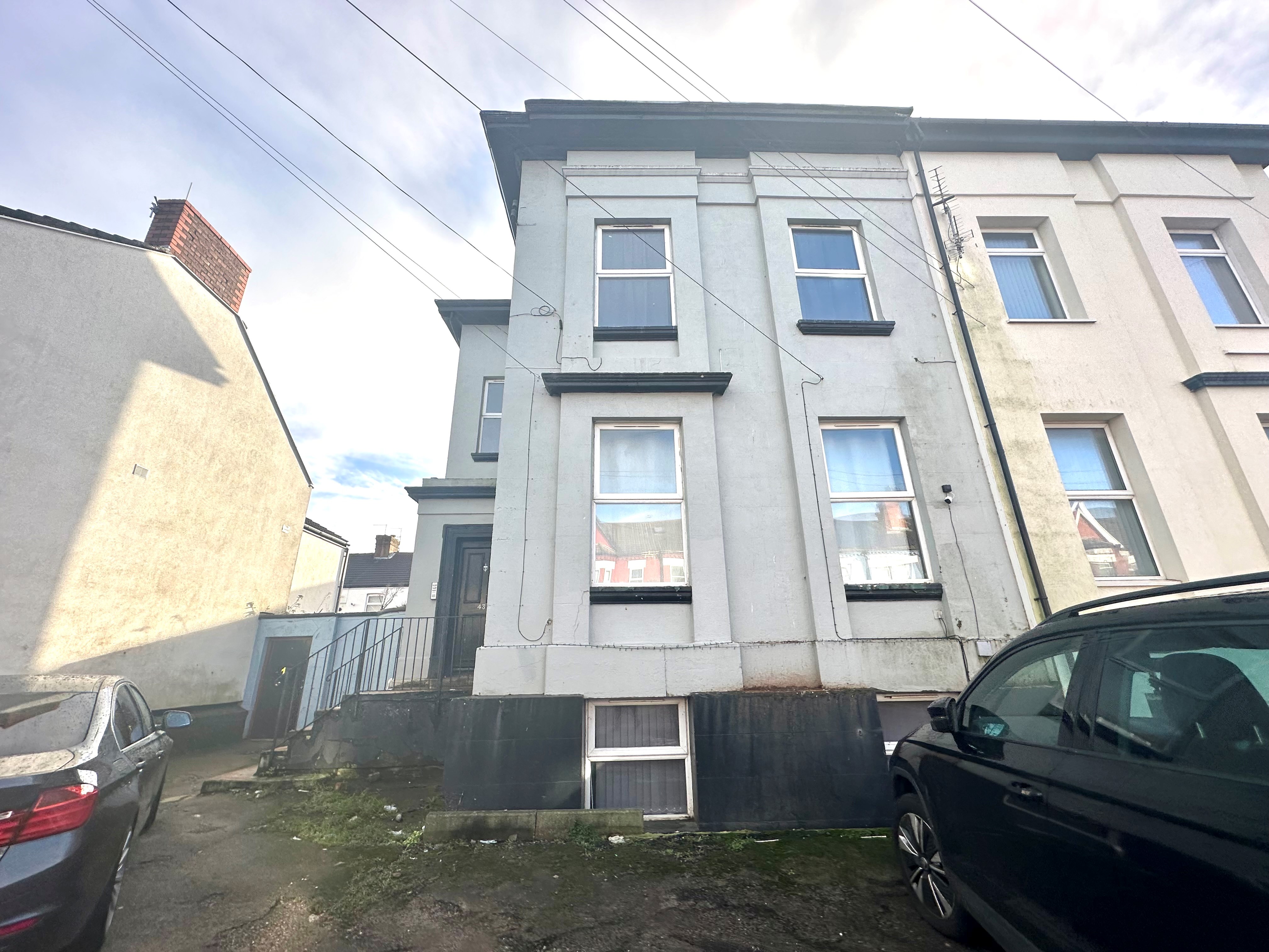 2-bed flat on Flat 2, 43, Brougham Road, WALLASEY, £650/mo