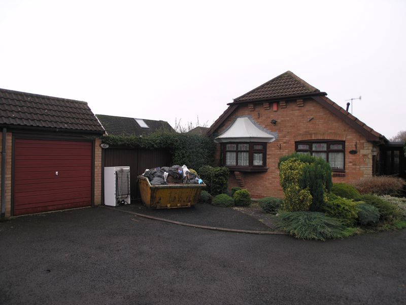 Photos of Higgs Field Crescent, Cradley Heath B64 60492010