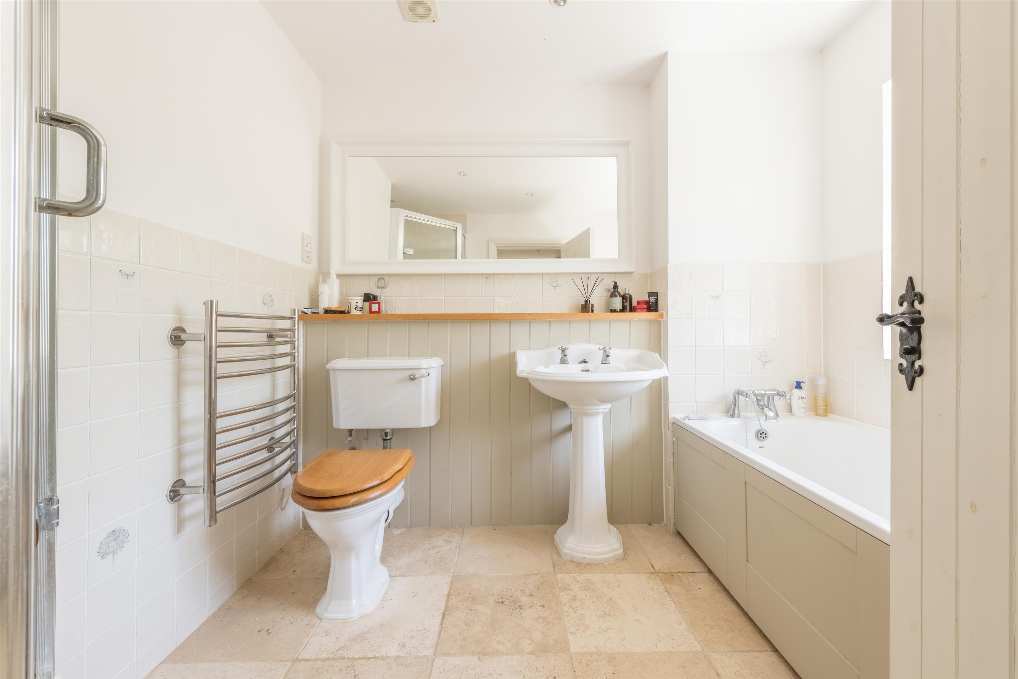 Photos of Egg Pie Lane, Hildenborough, Tonbridge, Kent TN11. 65006119