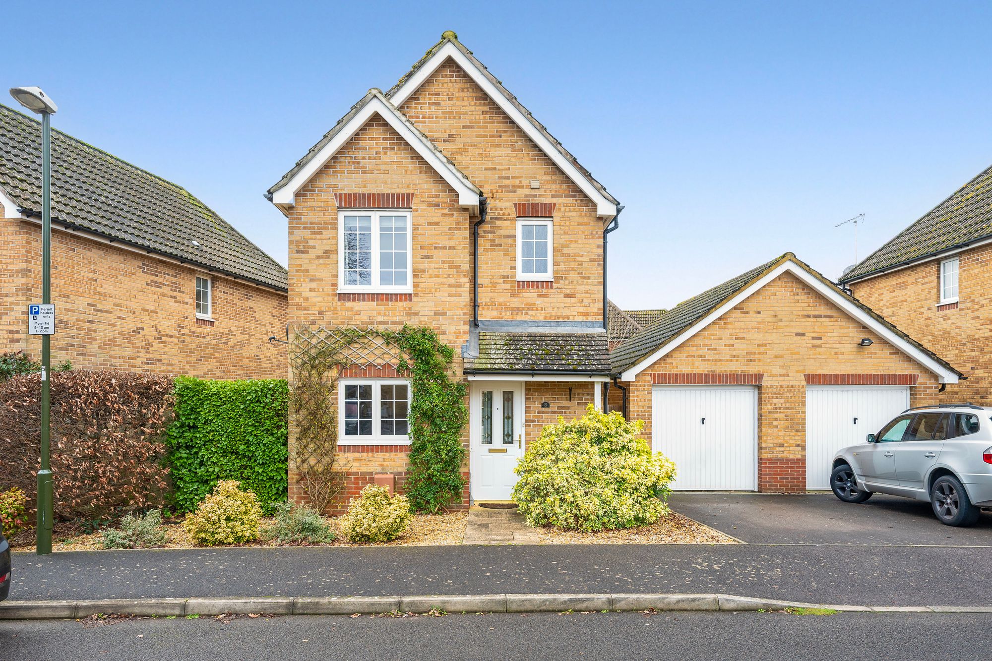 3-bed house on 8 The Meadows, Chichester, £399,000