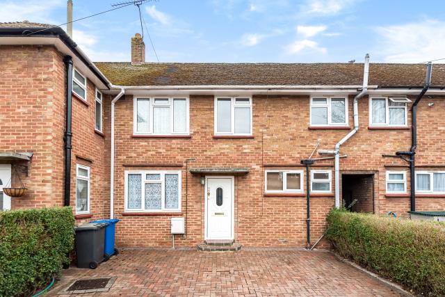 90, Halifax Road, Maidenhead photo 2