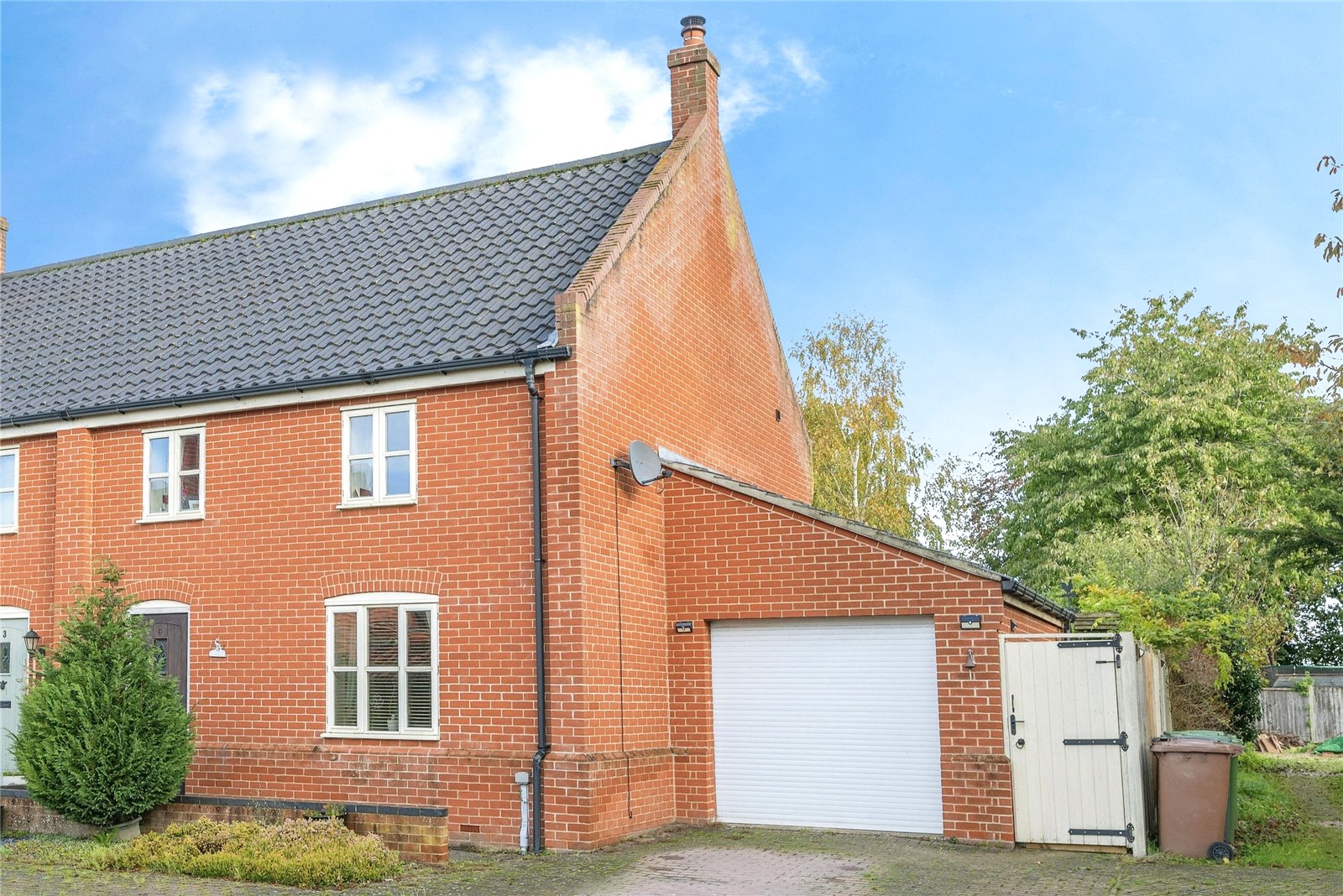 4, Groomesmere Court, Tunstead photo 4