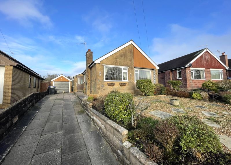 2-bed house on 9, Leek Lane, Biddulph Moor, £199,950