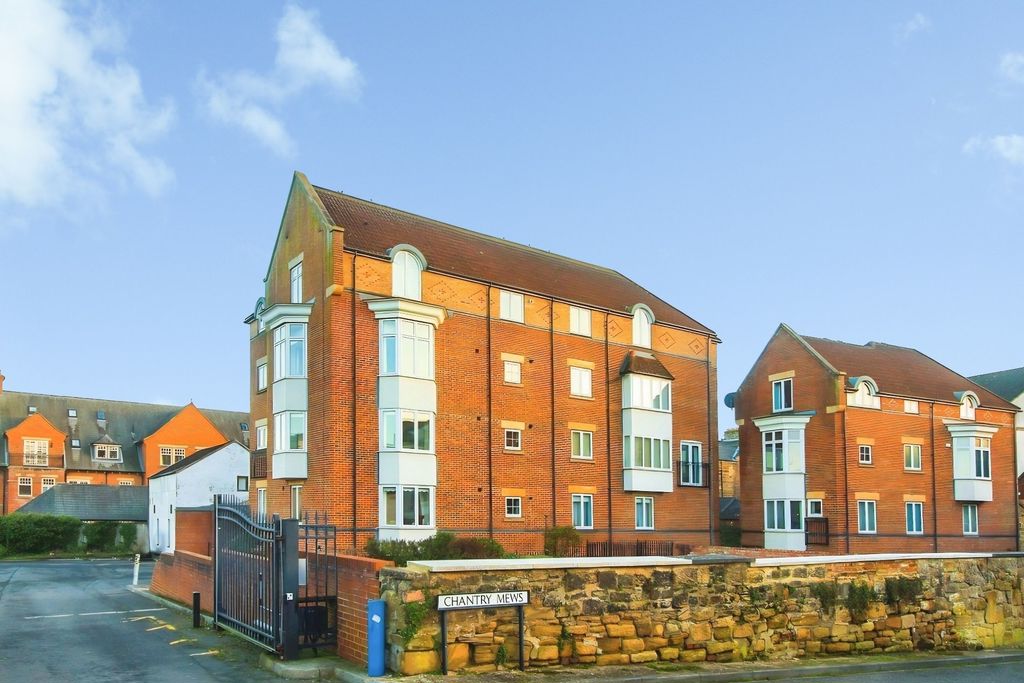 2-bed flat on 19, Chantry Mews, Morpeth, £157,000