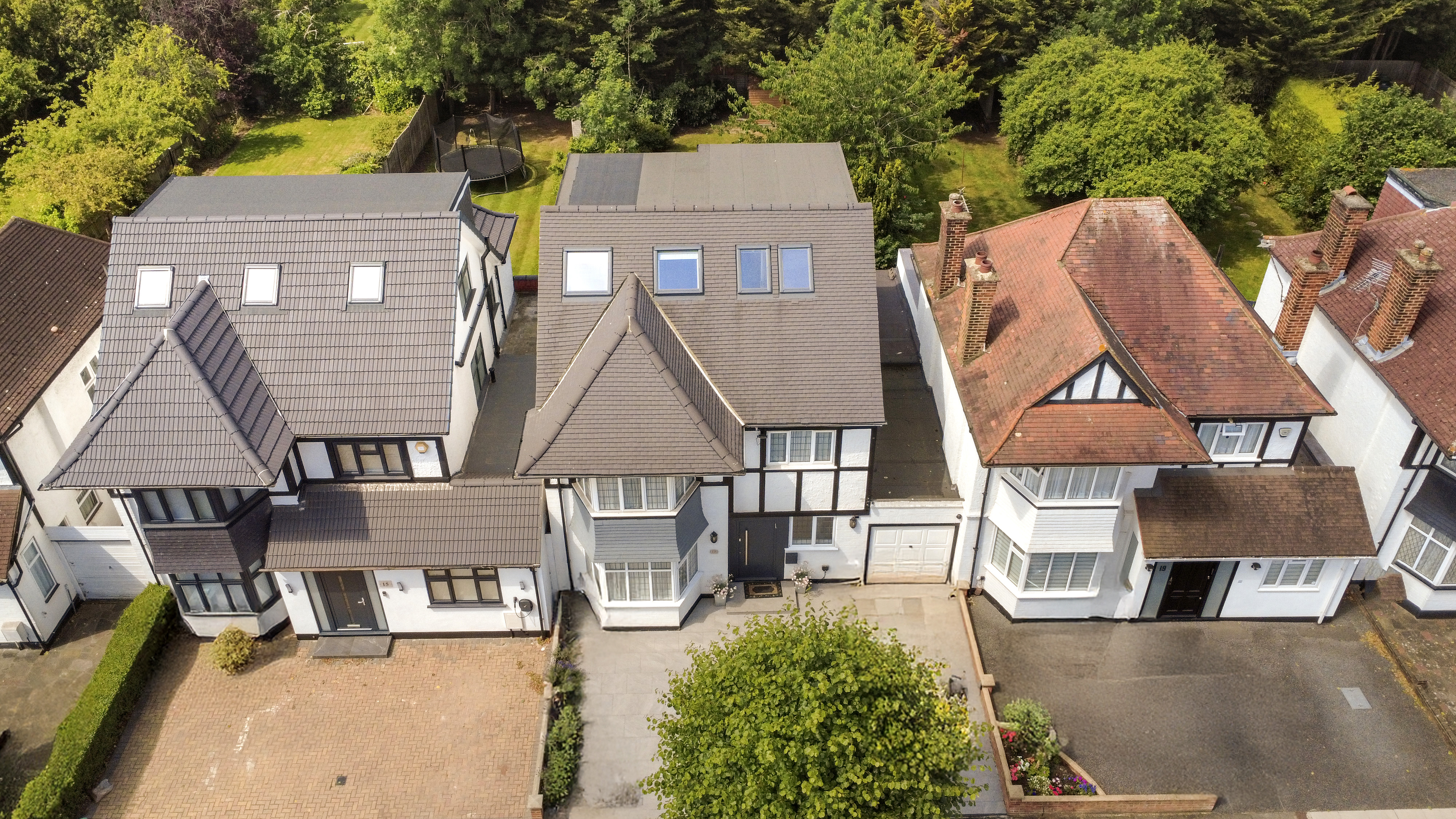 6 bedroom link-detached house for sale 0