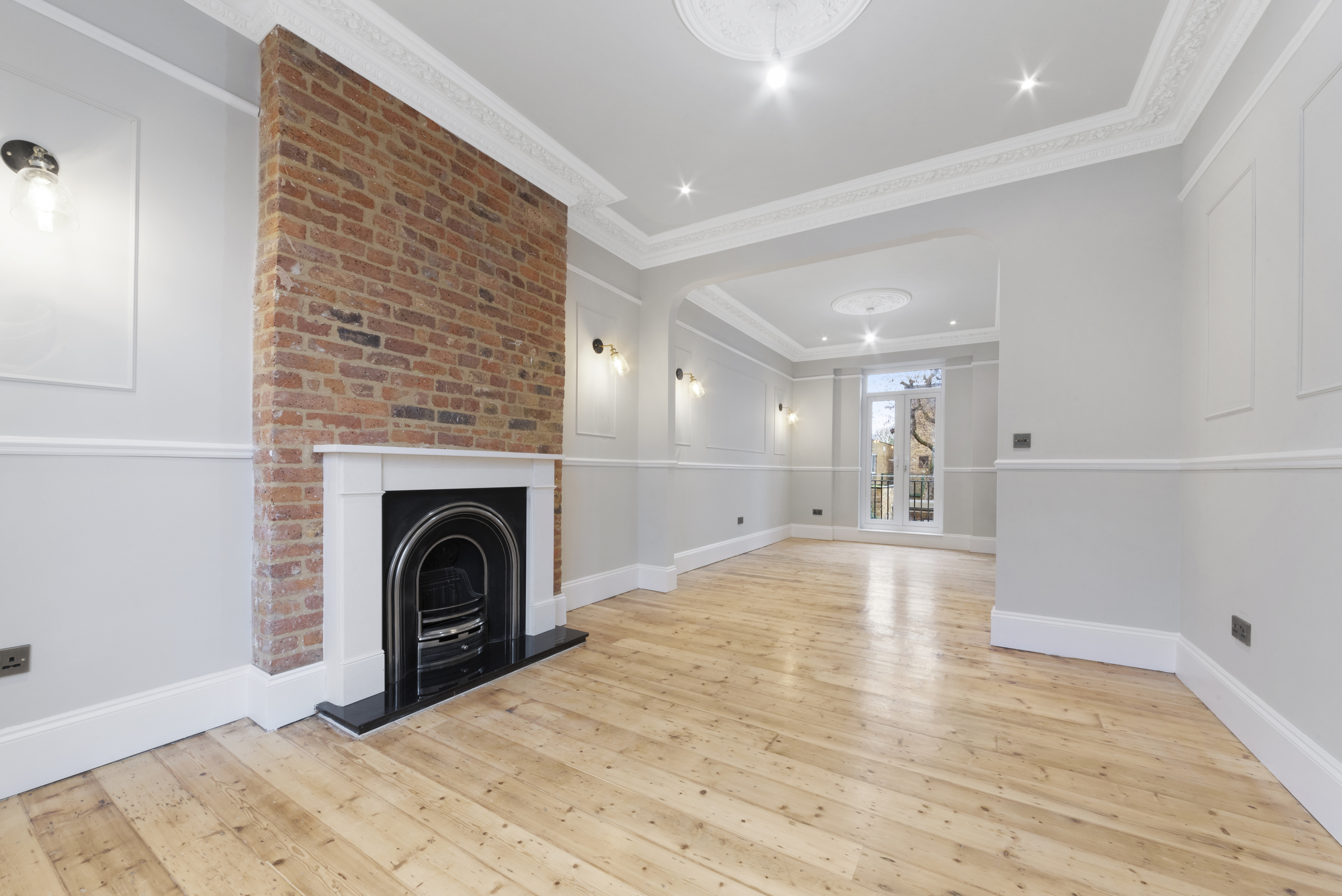 4 bedroom terraced house for sale 0