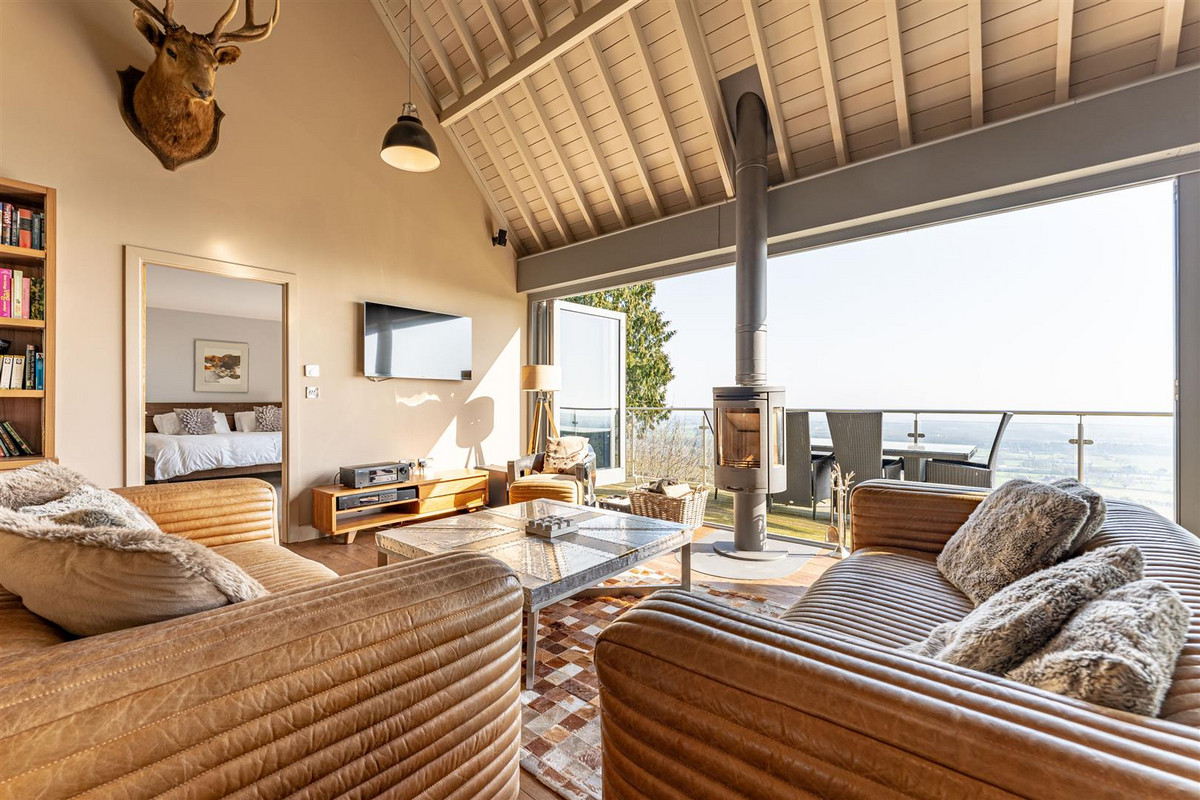 Photos of Holywell Road, Malvern, Worcestershire WR14 64470698