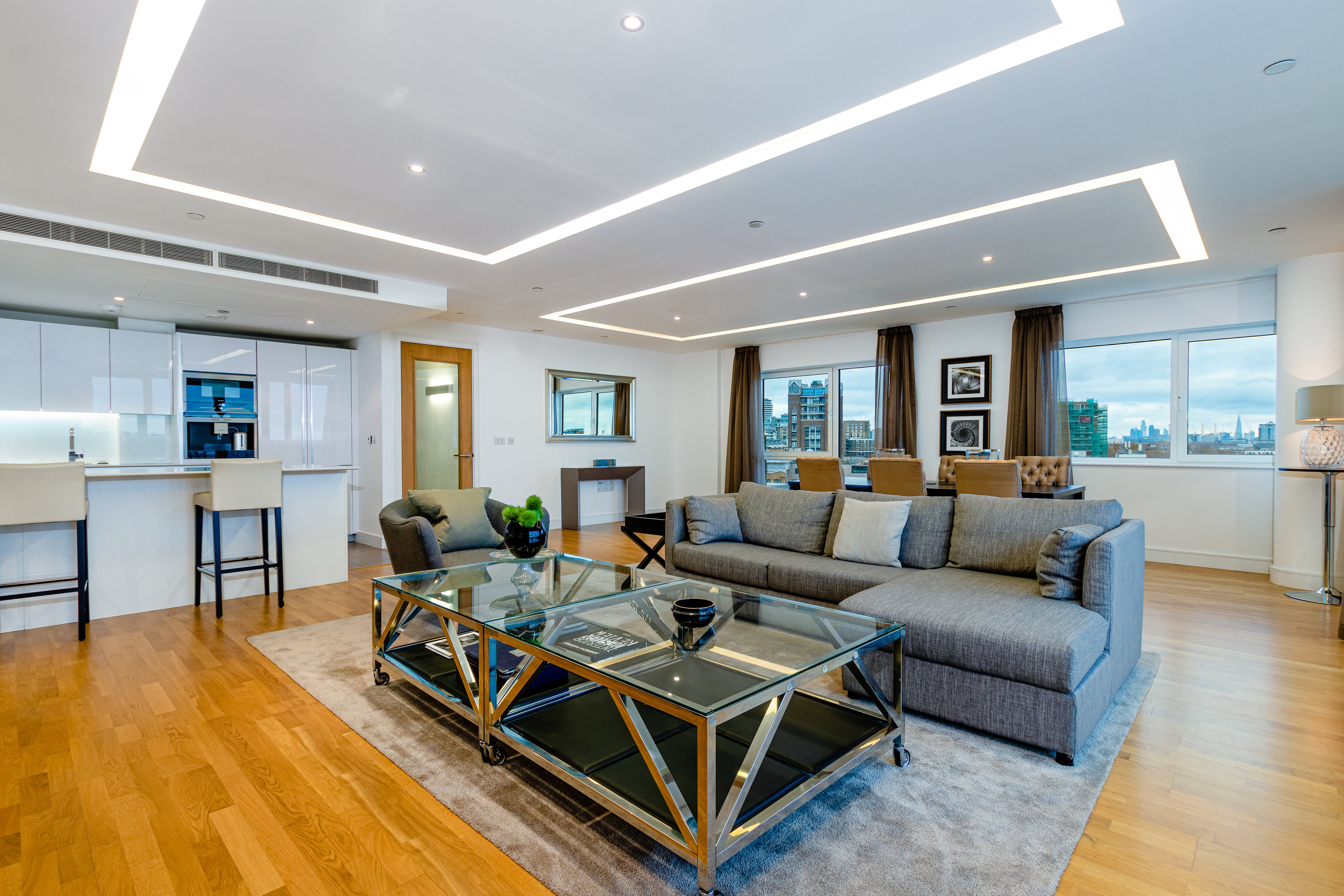 3 bedroom flat for sale 0