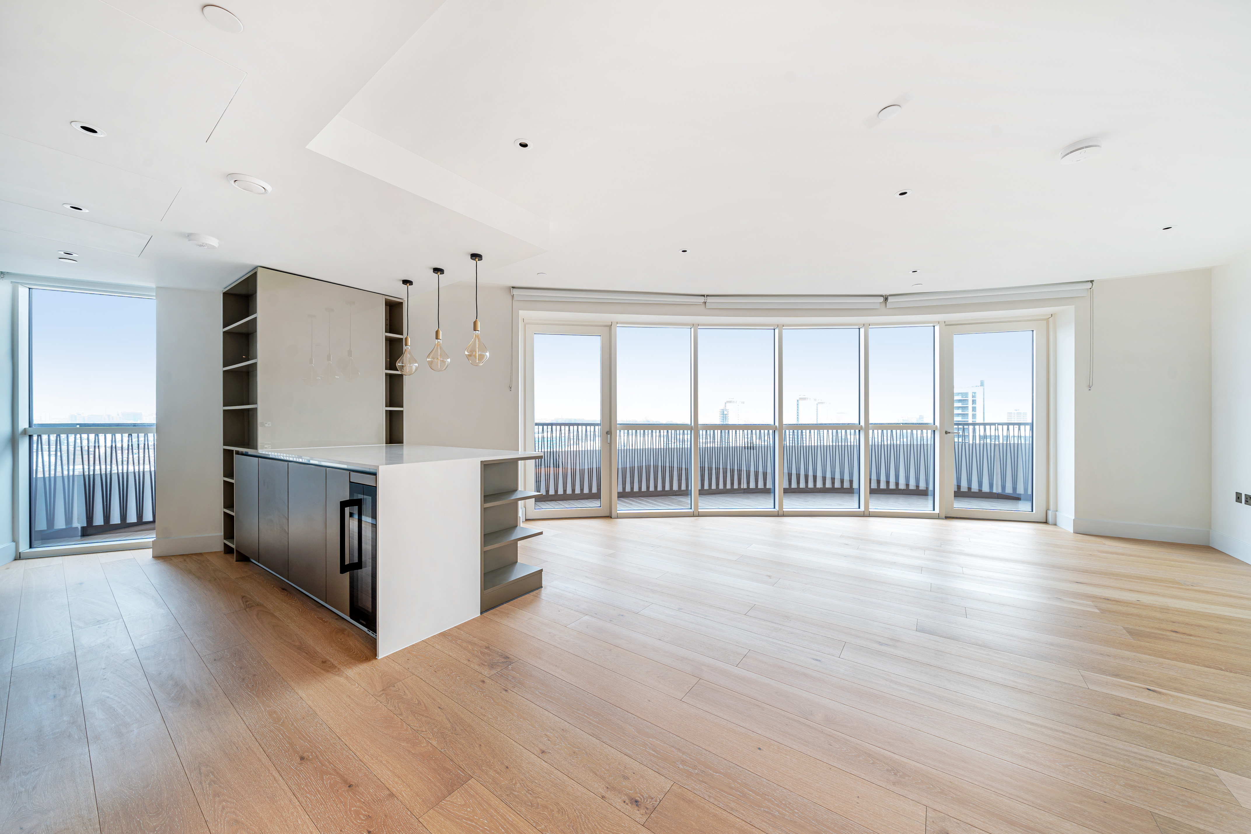 2 bedroom flat for sale 0